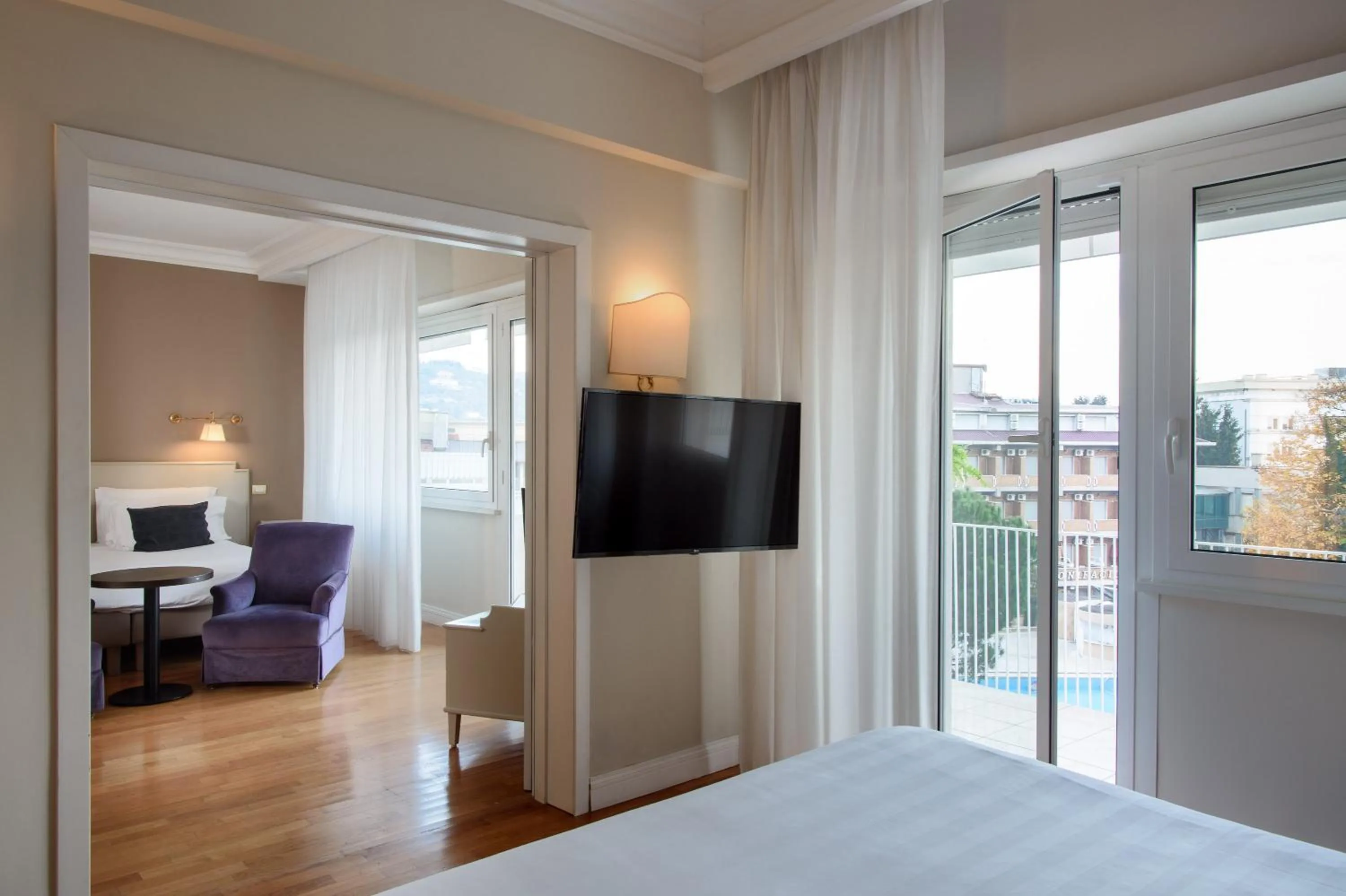 Bedroom, Bed in Silva Hotel Splendid