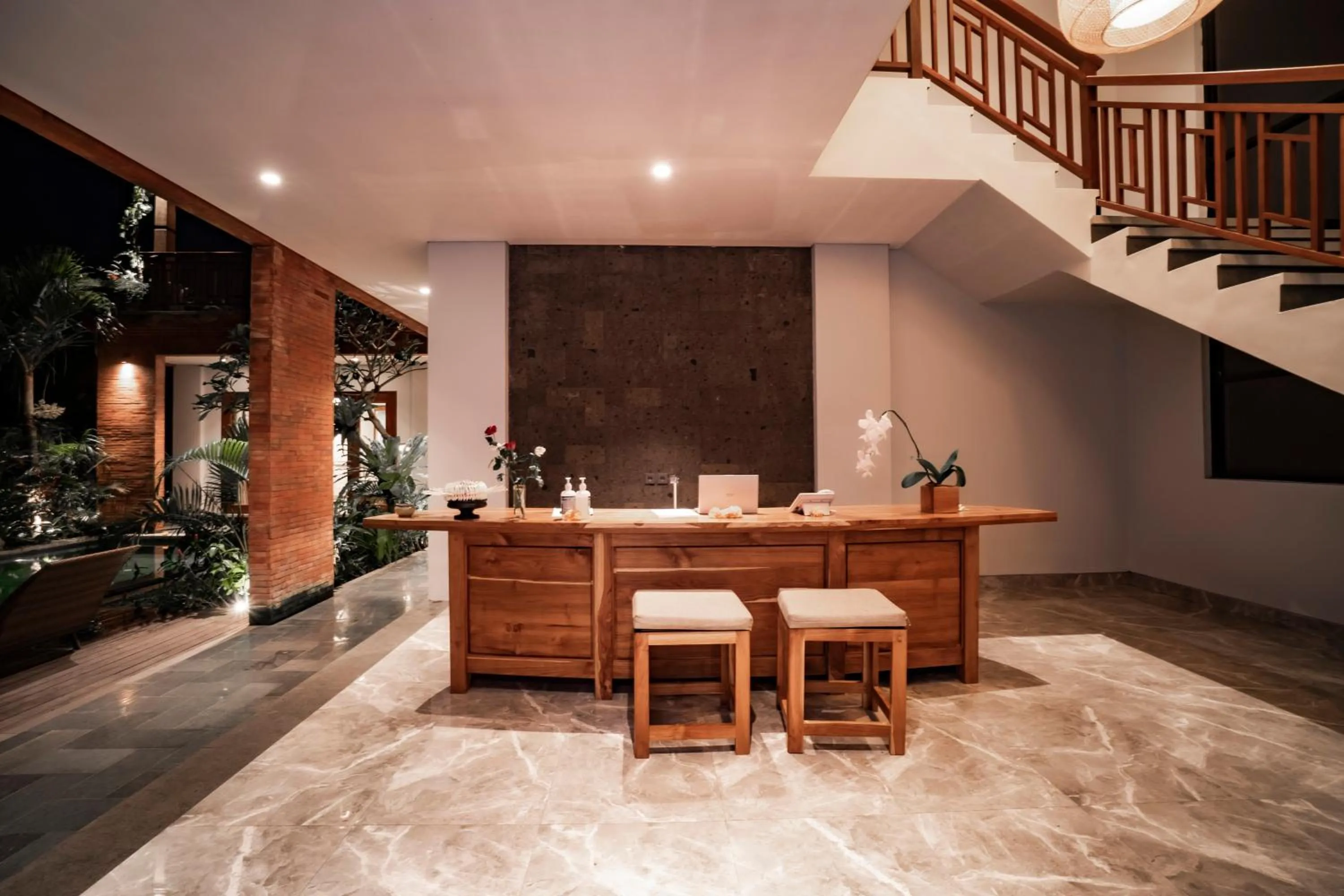 Lobby or reception in Uma Shanti Villa by Mahaputra