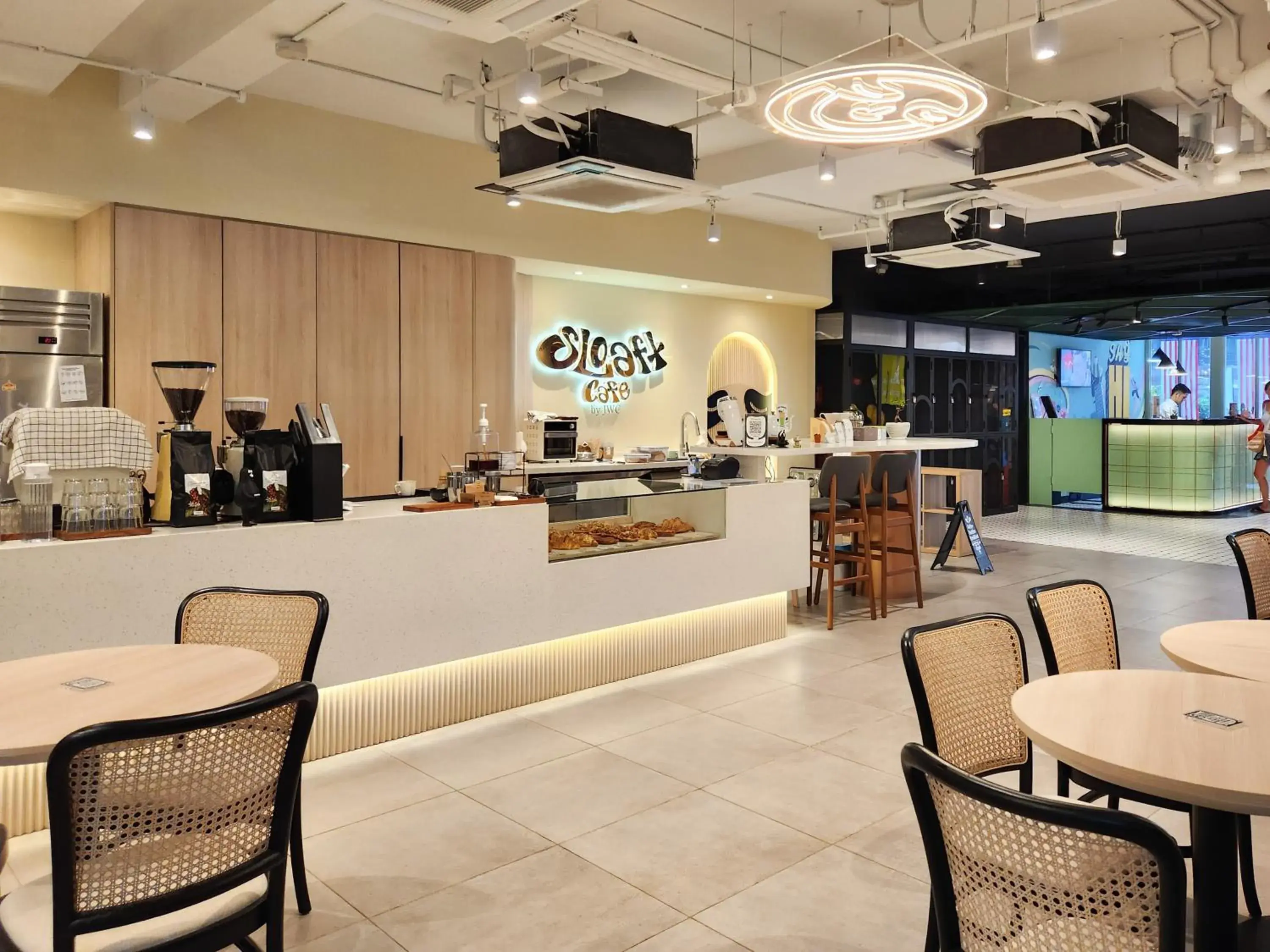 Restaurant/places to eat in lyf Chinatown Kuala Lumpur Restaurant/places to eat in lyf Chinatown Kuala Lumpur