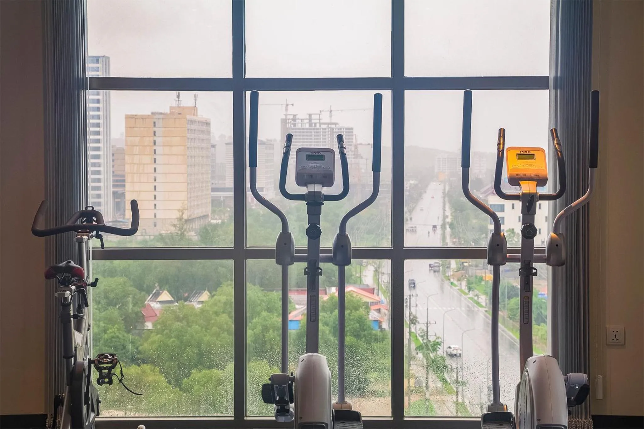 Fitness centre/facilities in Sea Breeze Hotel & Villa