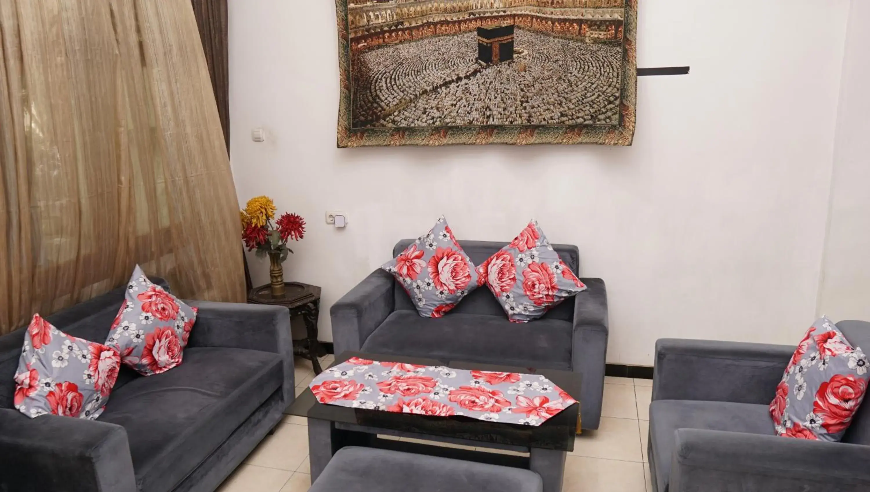 Living room in Jazz Room Kampung Inggris Syariah Living room in Jazz Room Kampung Inggris Syariah