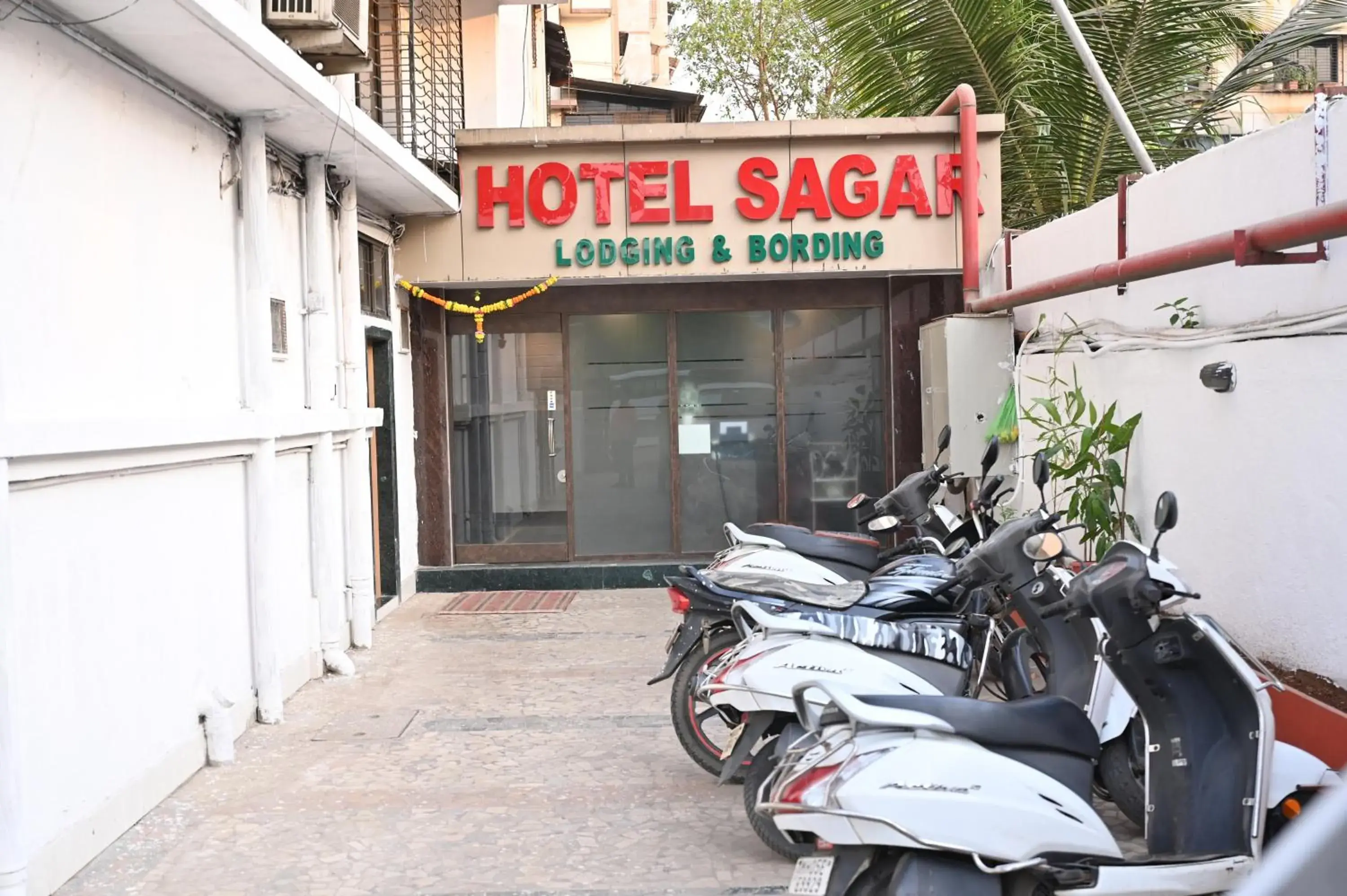 Property building in Hotel Sagar Property building in Hotel Sagar