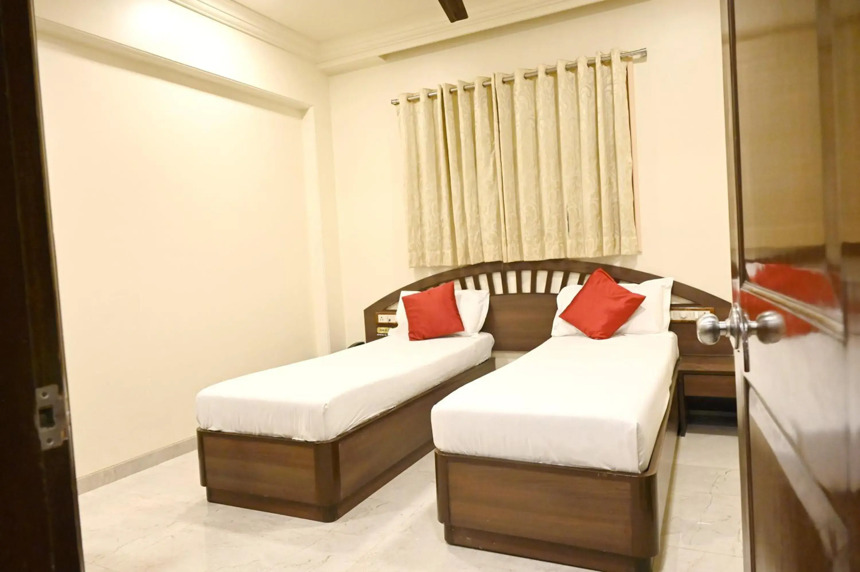 View (from property/room), Bed in Hotel Sagar View (from property/room), Bed in Hotel Sagar