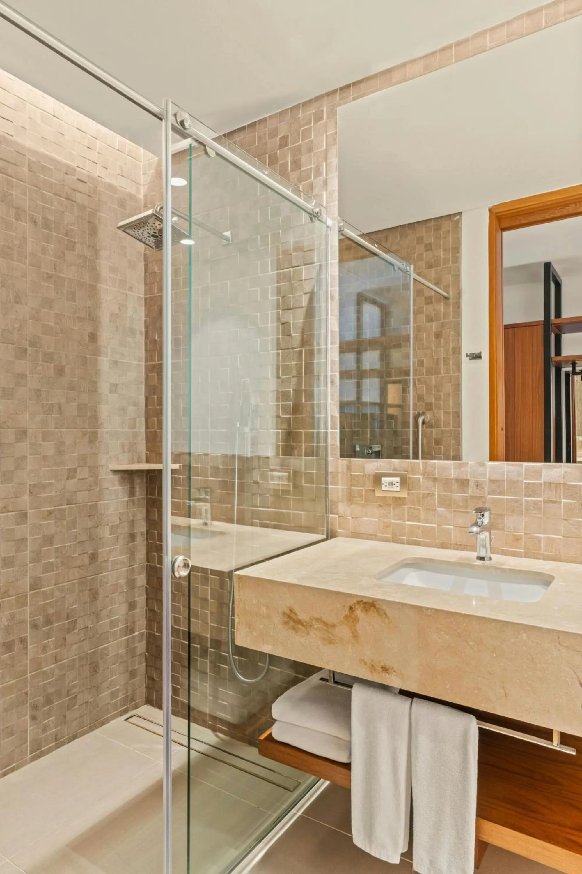 Bathroom in Barranquilla Marriott Hotel