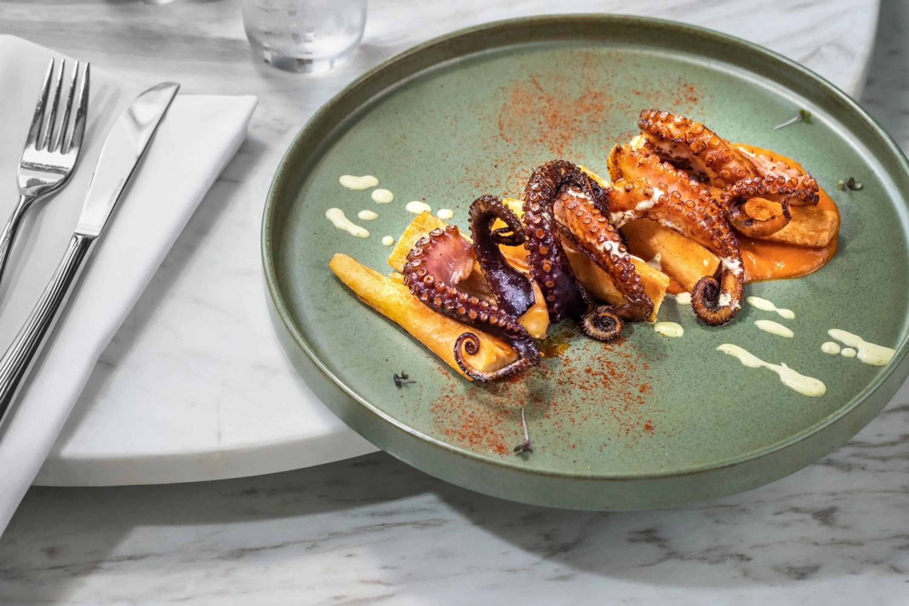 Restaurant/places to eat in Barranquilla Marriott Hotel