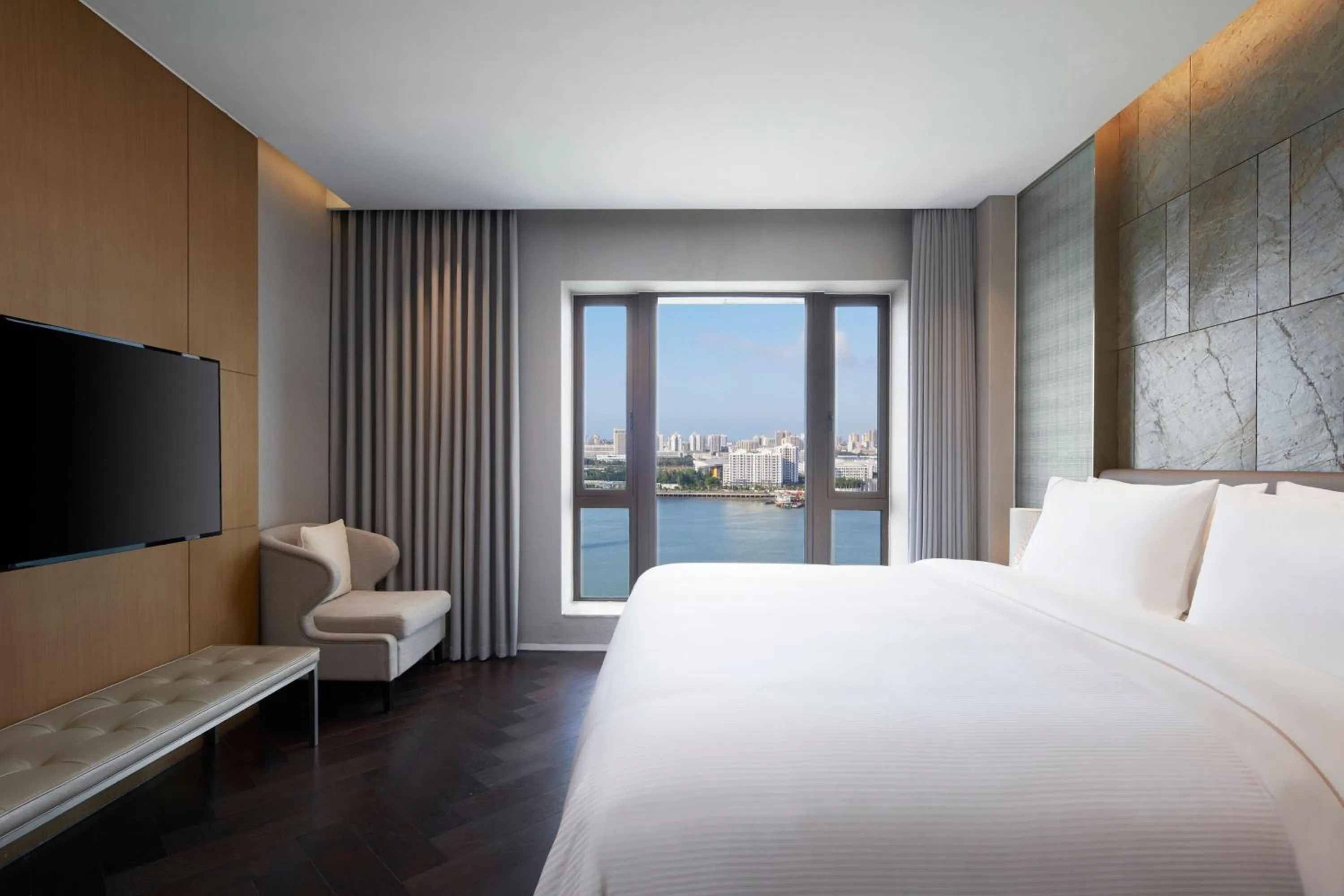 Bedroom, Bed in The Westin Haikou
