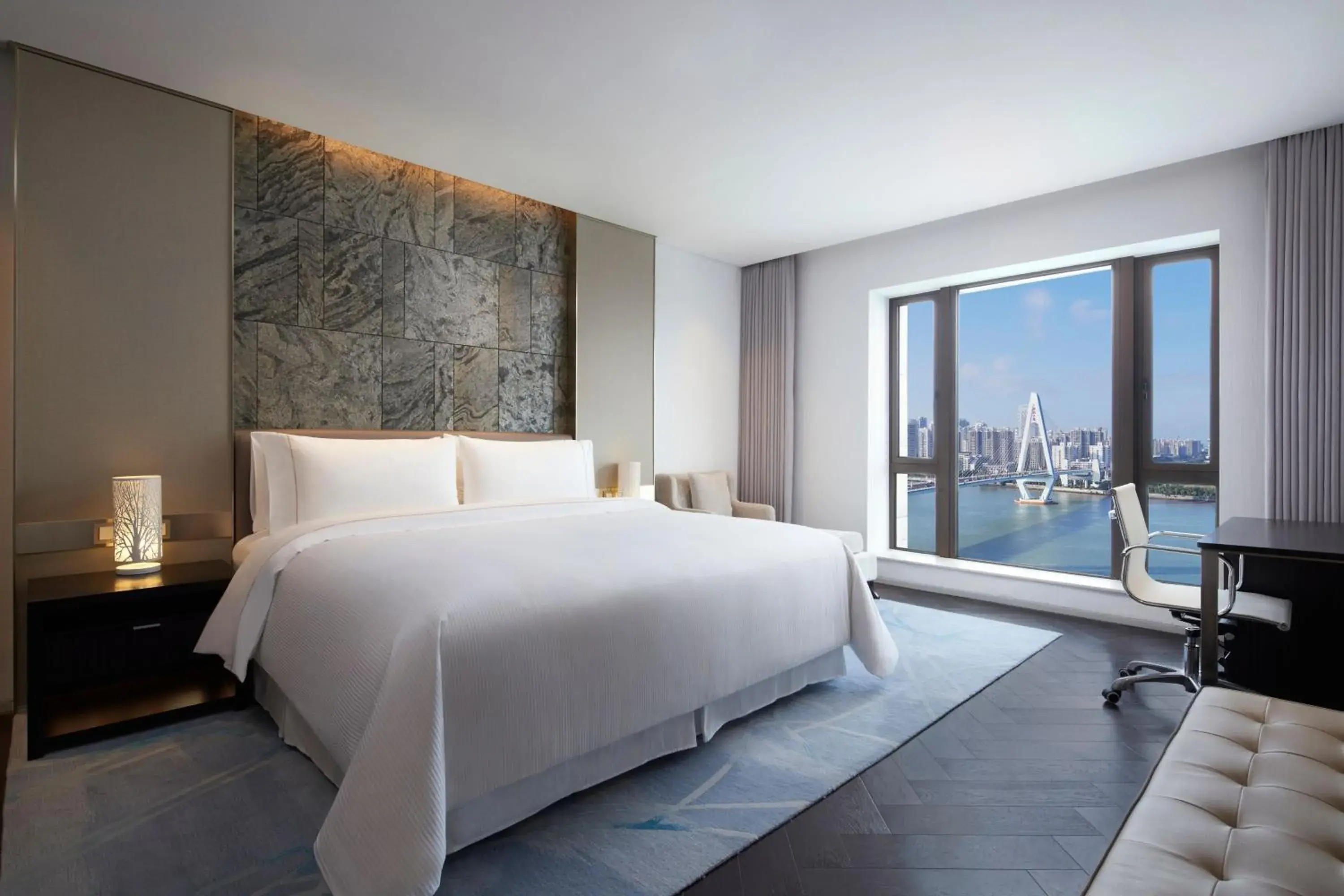 Executive King Room with Bay View in The Westin Haikou Executive King Room with Bay View in The Westin Haikou