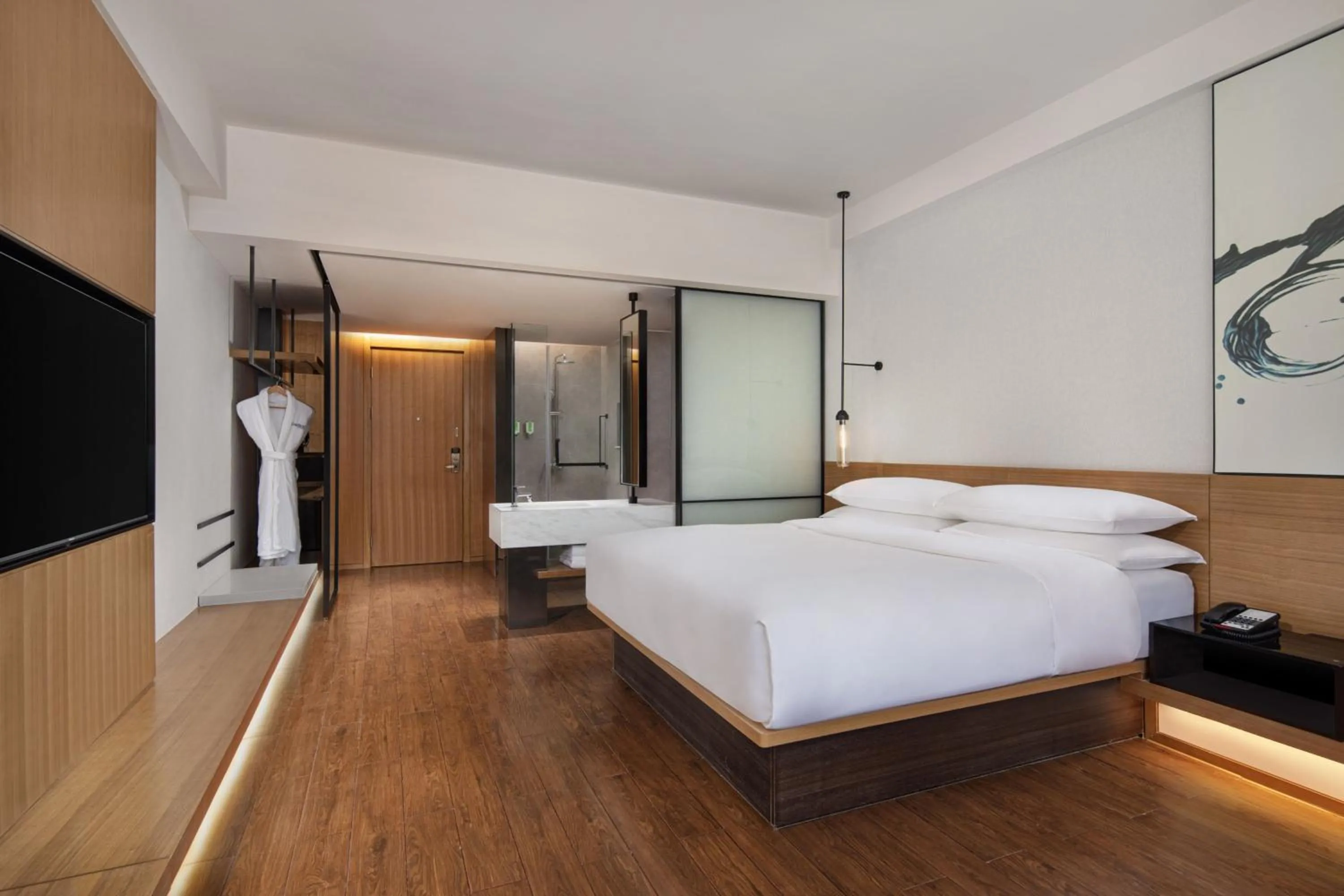 Photo of the whole room, Bed in Fairfield by Marriott Baiyin Downtown