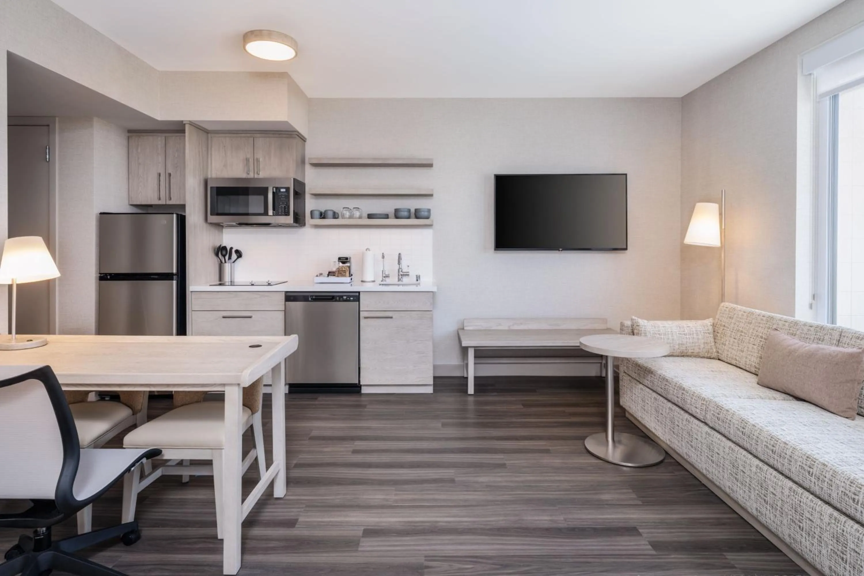 Photo of the whole room in Element San Jose Airport