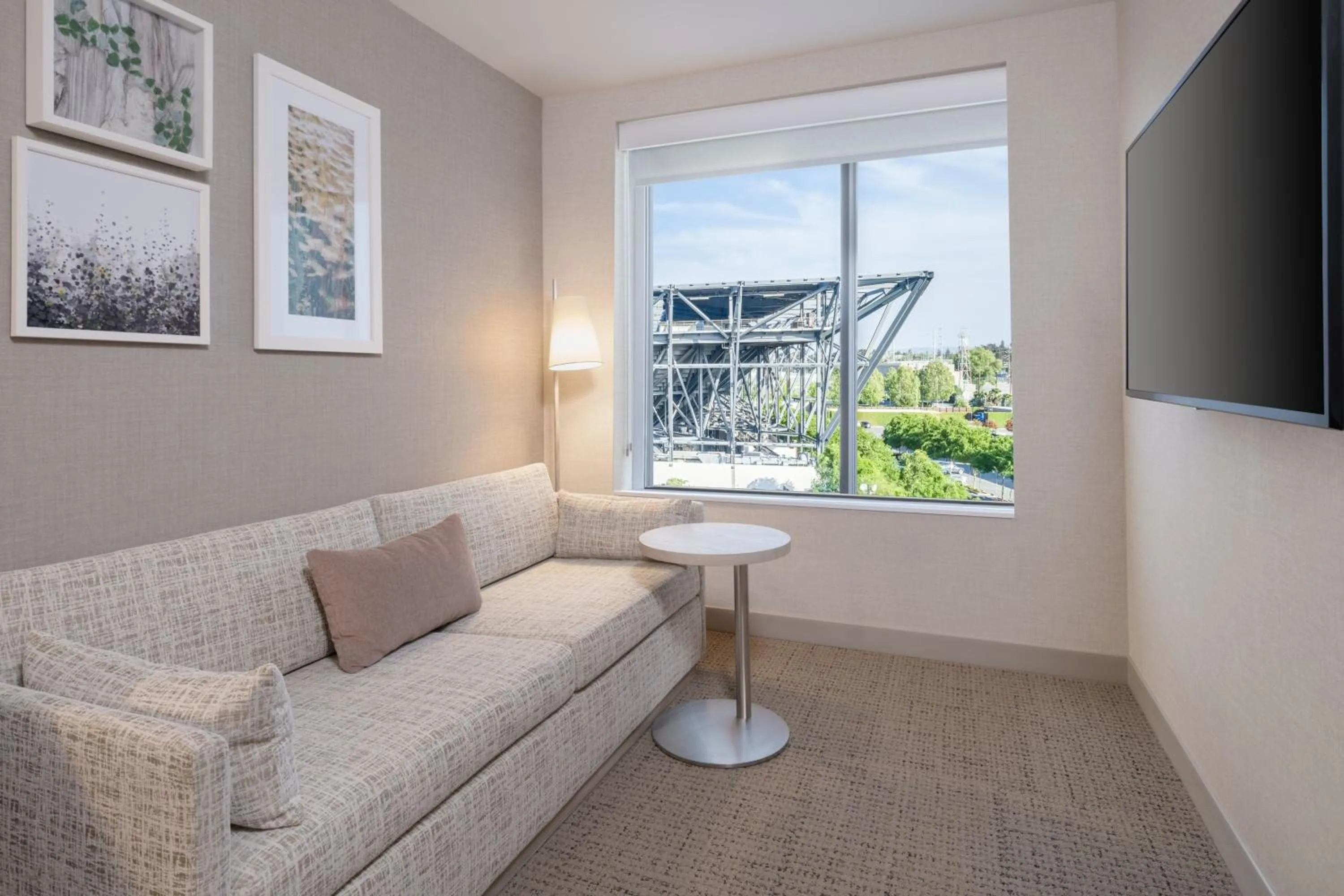 Bedroom in Element San Jose Airport