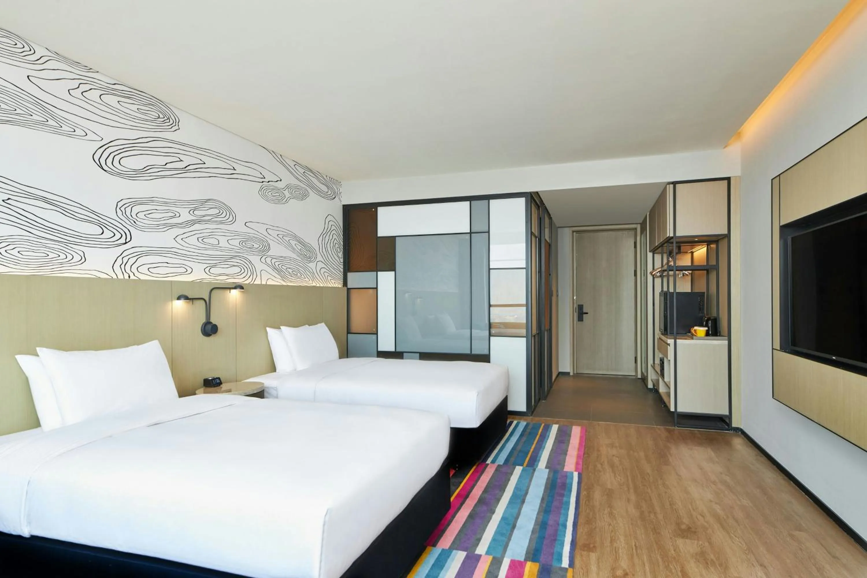 Photo of the whole room, Bed in Aloft Shijiazhuang