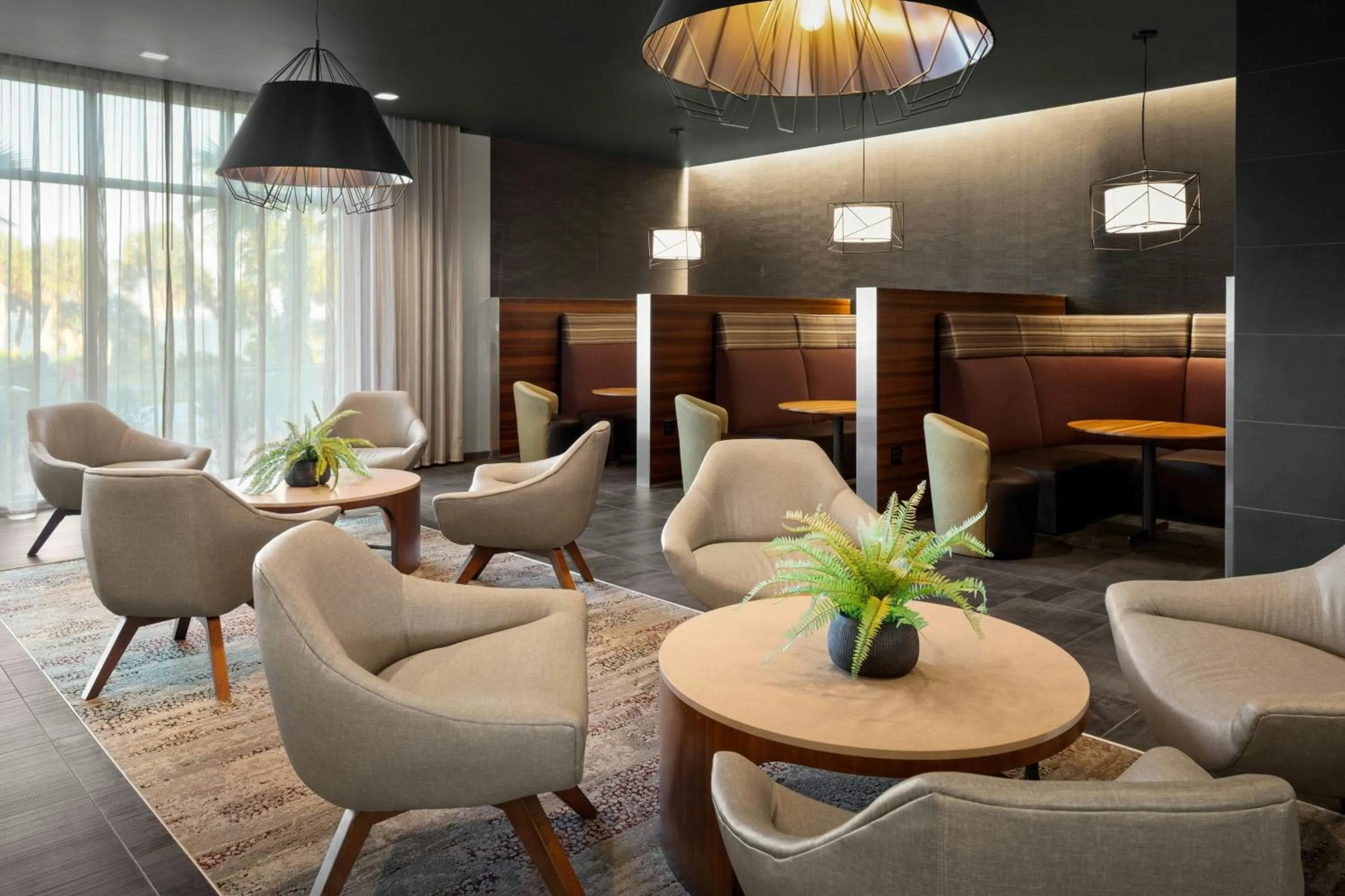 Restaurant/places to eat in Courtyard By Marriott Titusville Kennedy Space Center