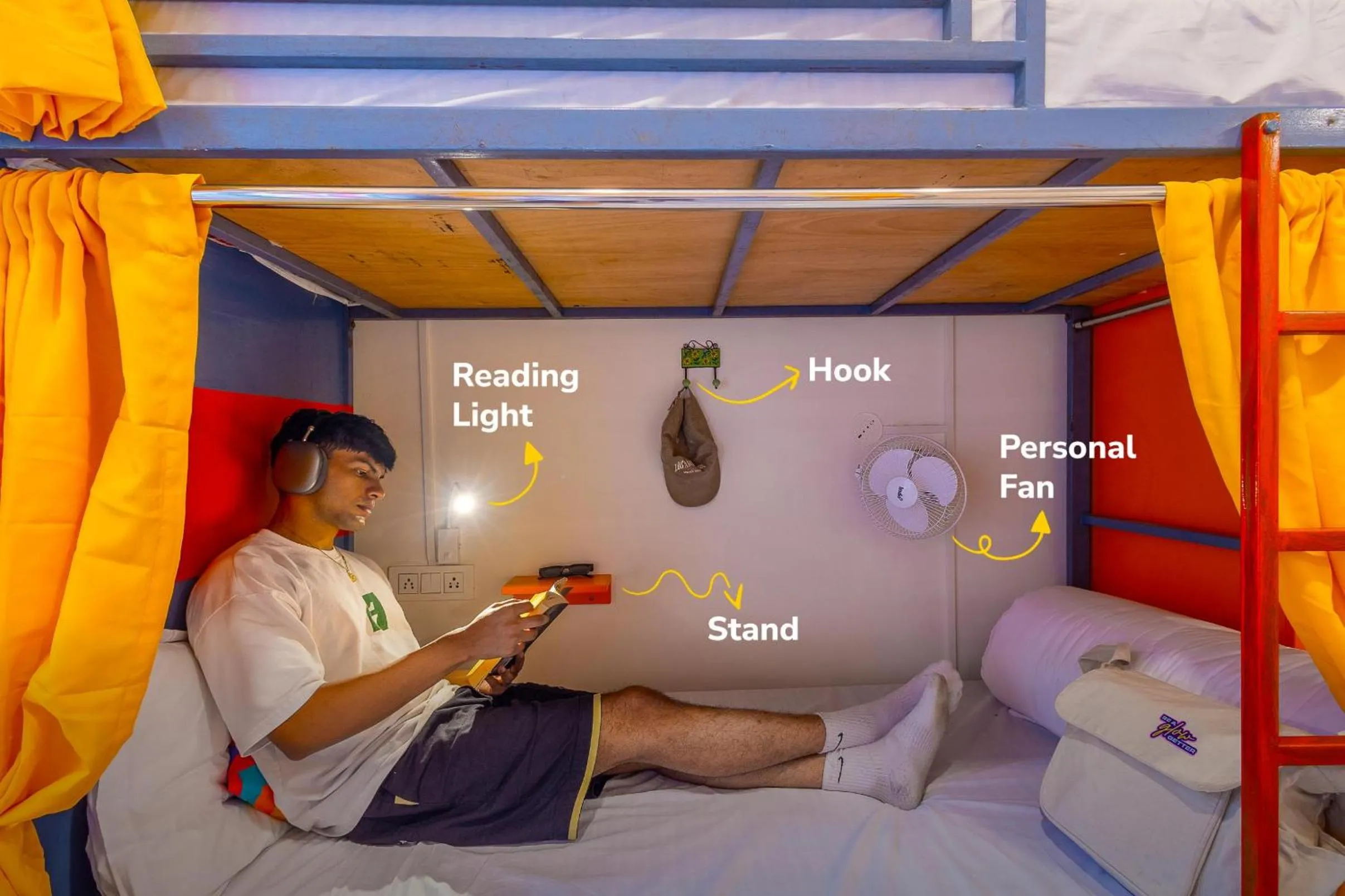 Bed in goSTOPS Mussoorie, Picture Palace