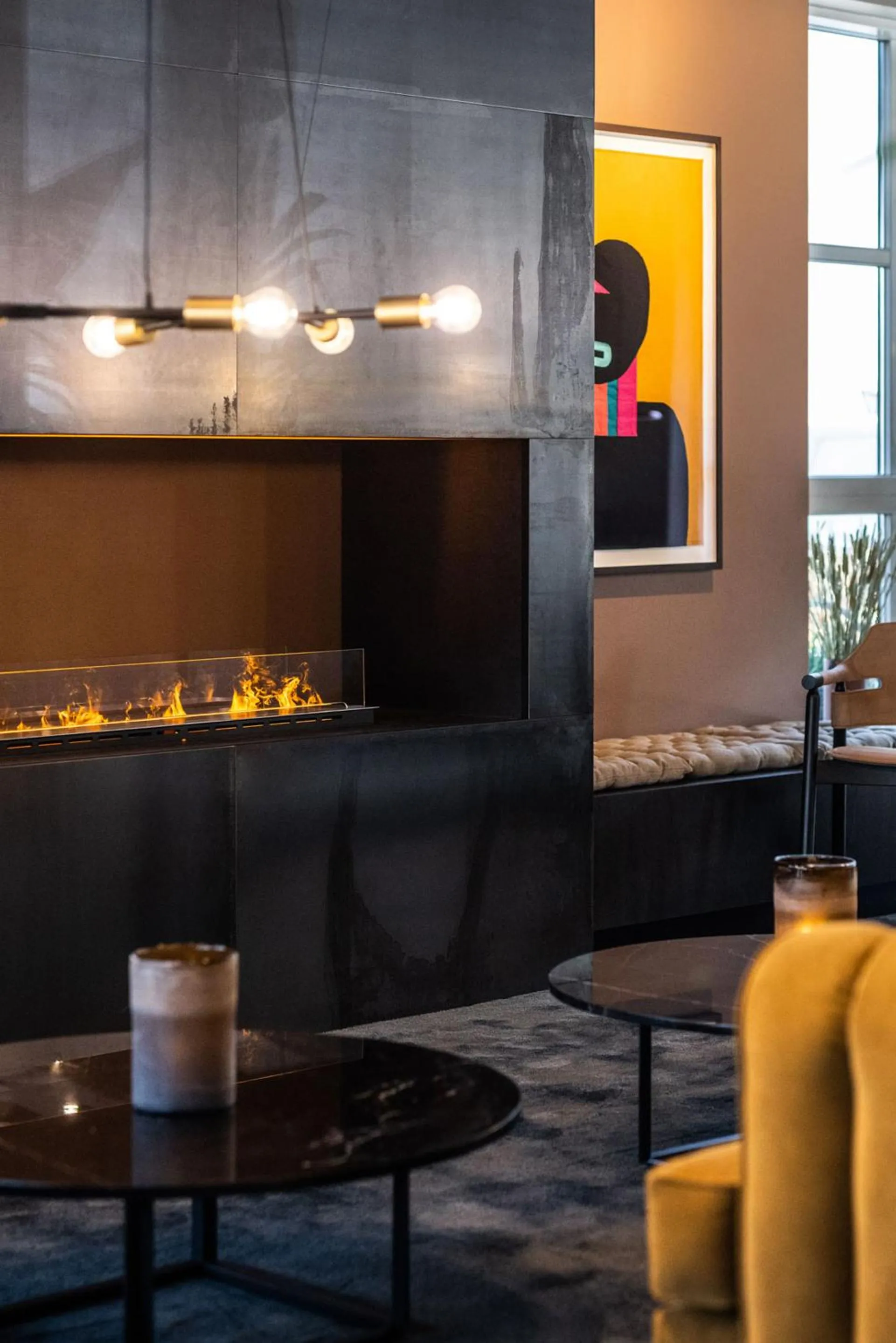 Lounge or bar in Pier 5 Hotel