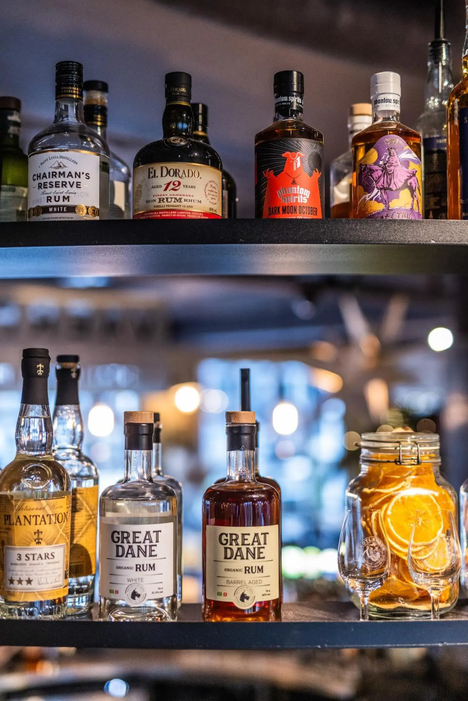 Lounge or bar in Pier 5 Hotel Lounge or bar in Pier 5 Hotel