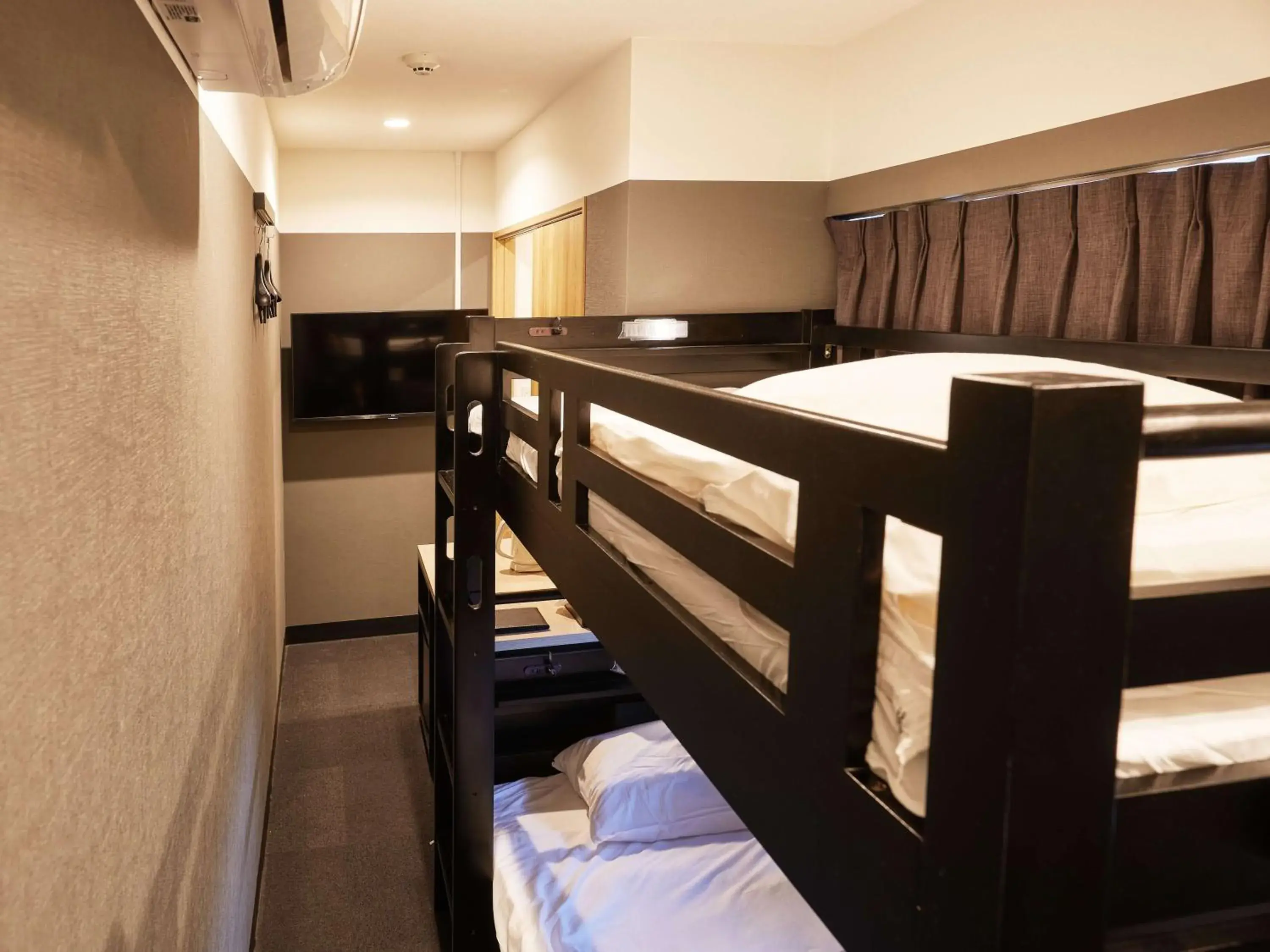 bunk bed, Bed in CABIN&HOTEL CONSTANT NAHA bunk bed, Bed in CABIN&HOTEL CONSTANT NAHA