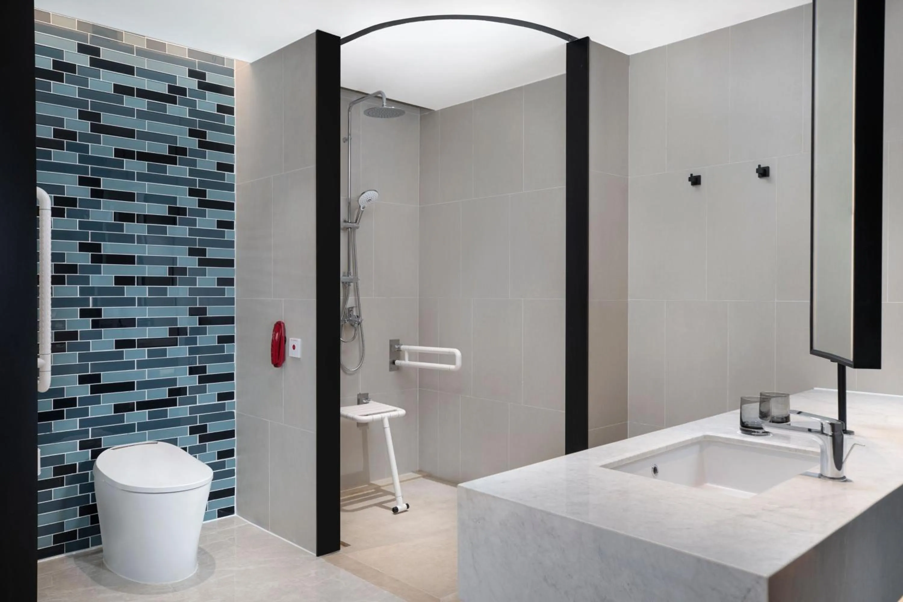 Bathroom in Fairfield by Marriott Shenshan Special Cooperation Zone