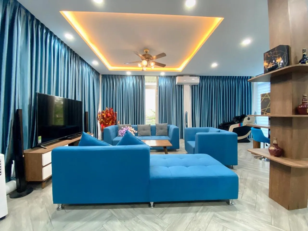 TV and multimedia in Lucky hotel