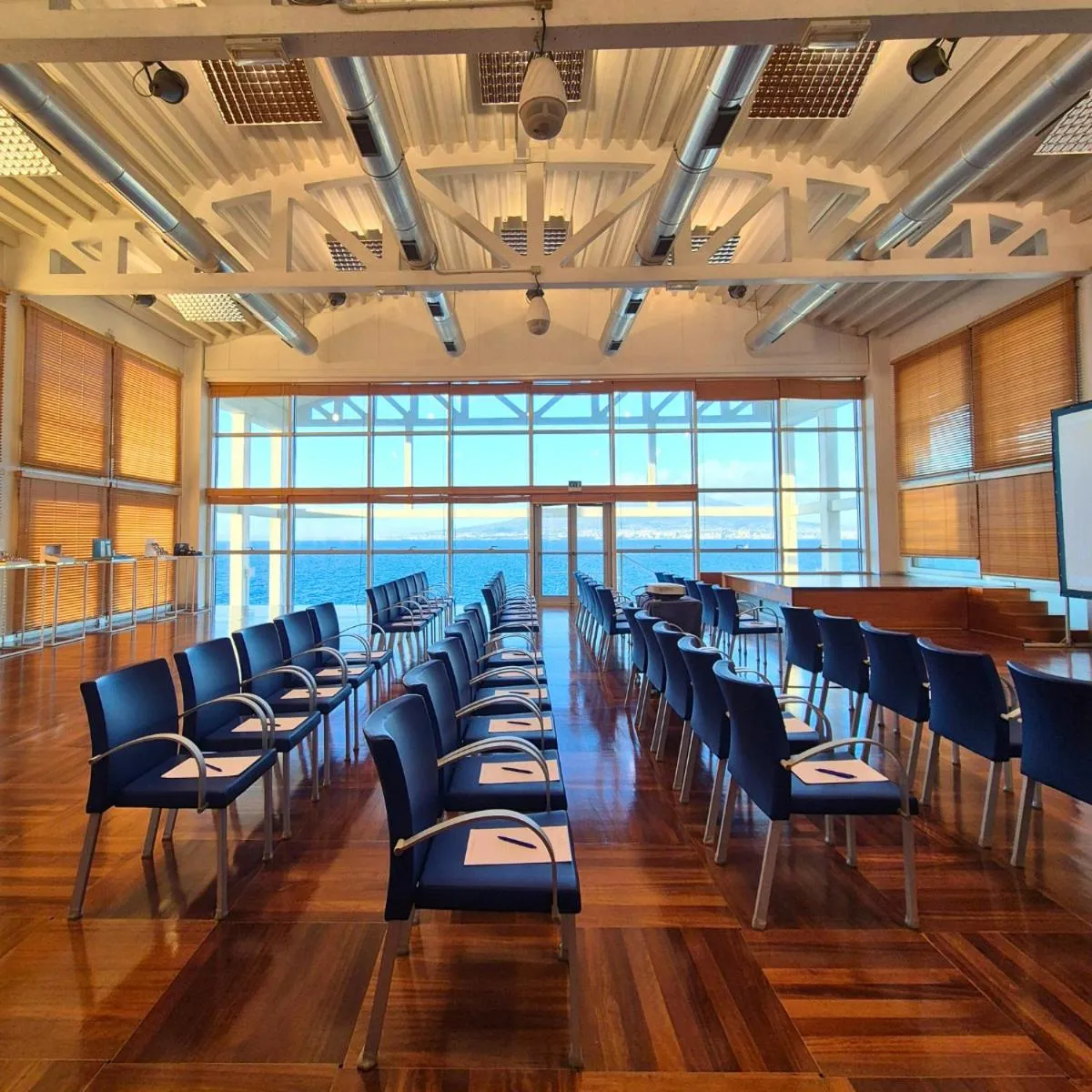 TV and multimedia in Towers Hotel Stabiae Sorrento Coast