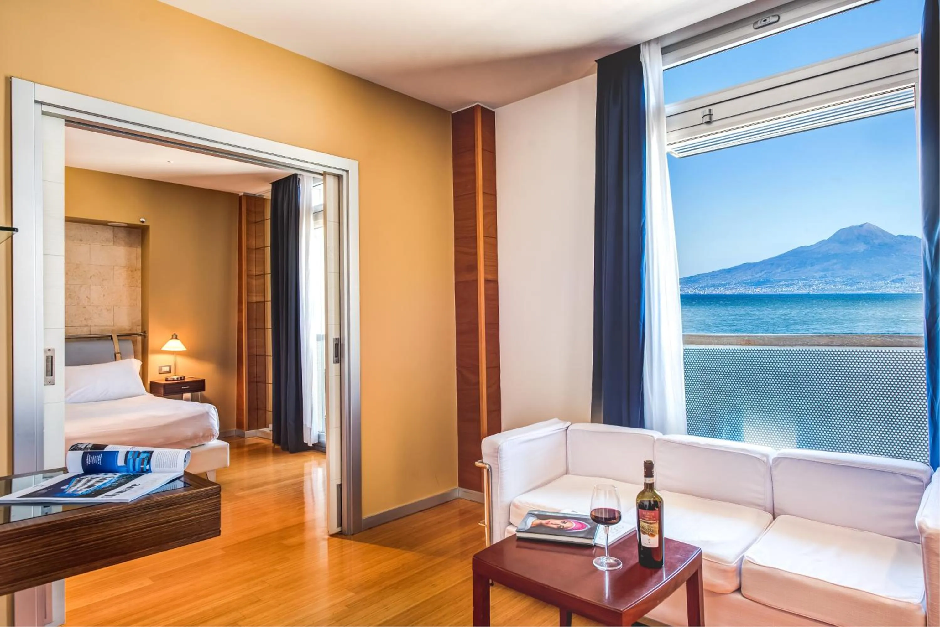 Sea view, Bed in Towers Hotel Stabiae Sorrento Coast