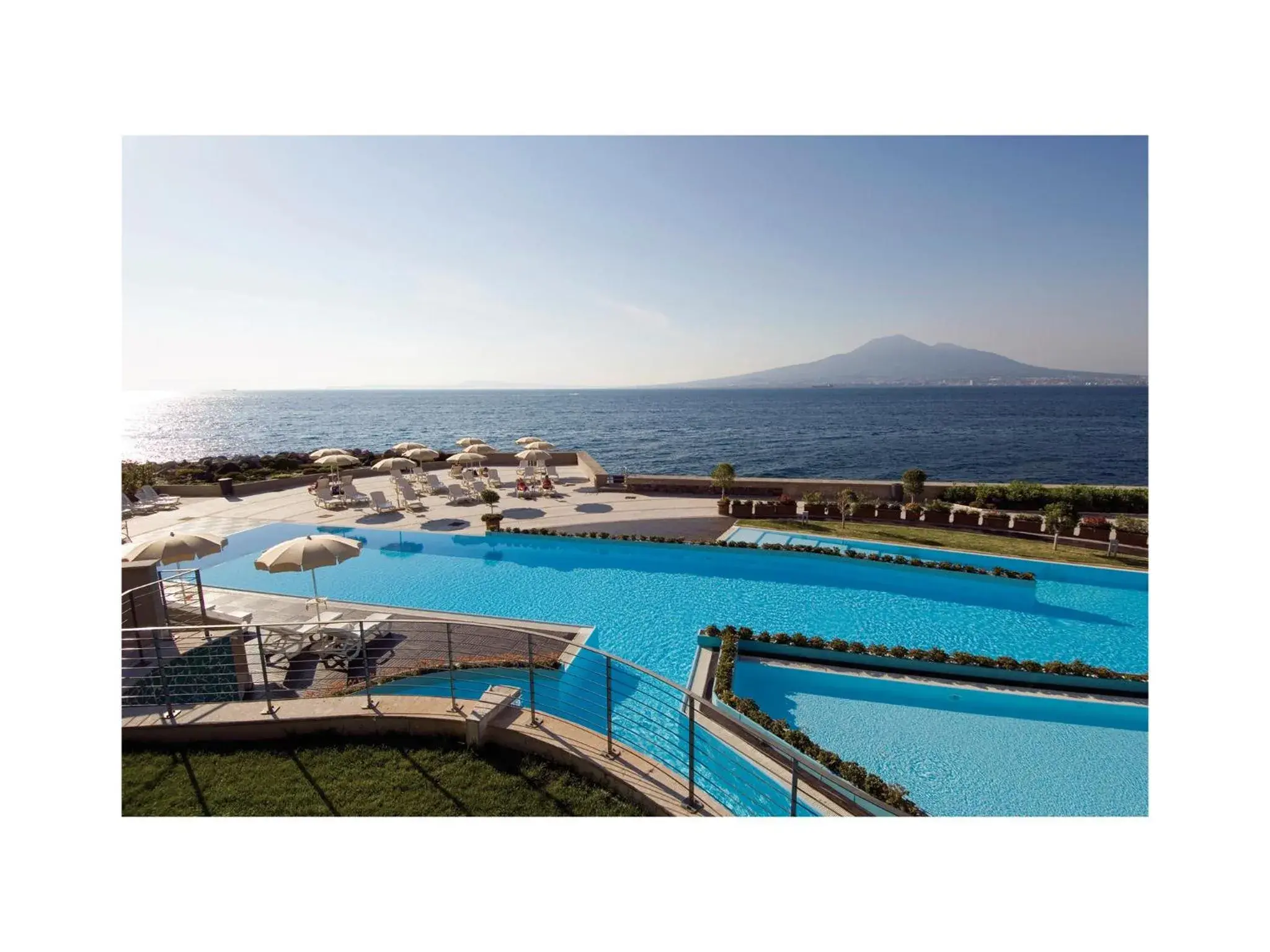 Swimming pool in Towers Hotel Stabiae Sorrento Coast Swimming pool in Towers Hotel Stabiae Sorrento Coast