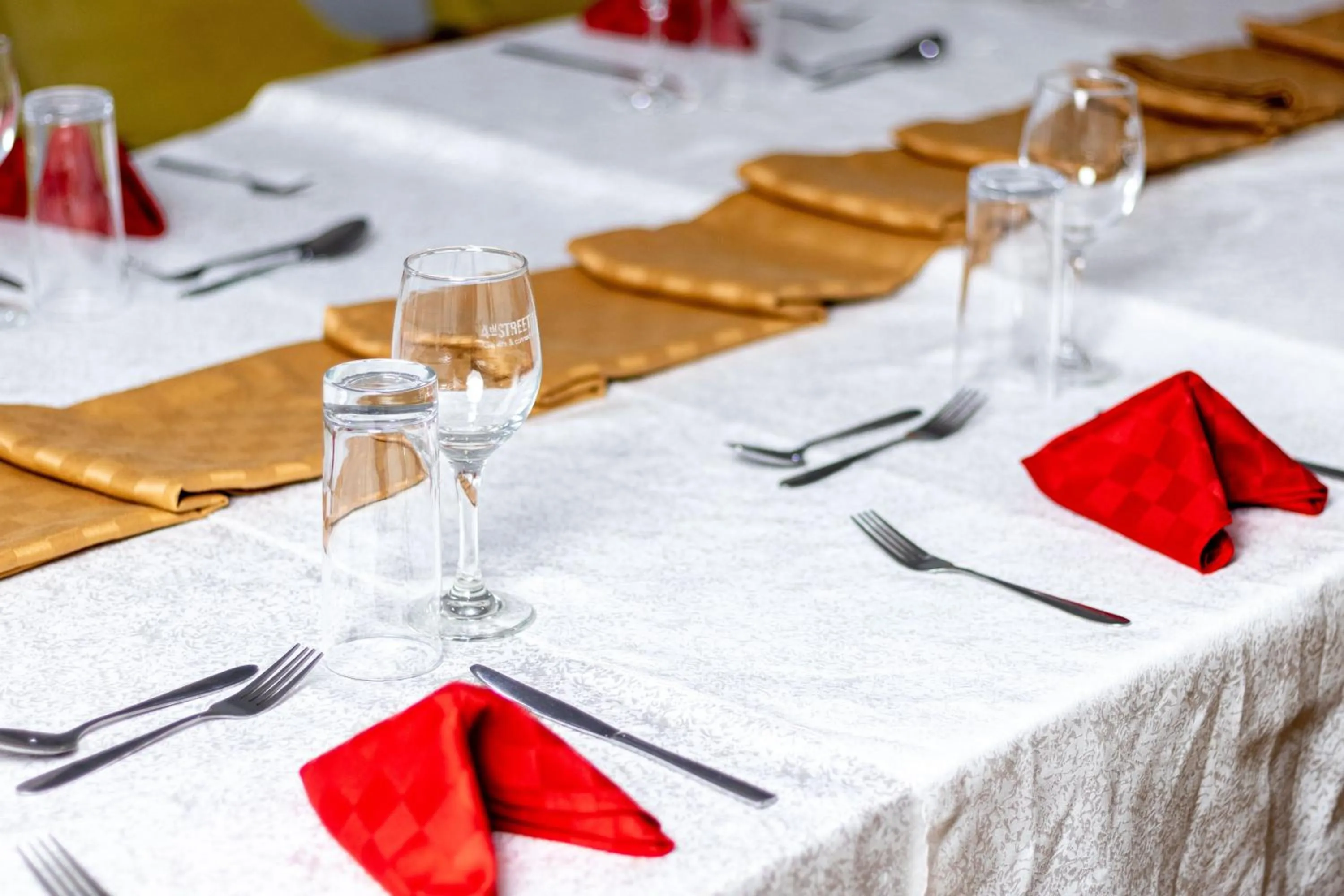 Restaurant/places to eat in The Warwick Hotel, Nanyuki Kenya