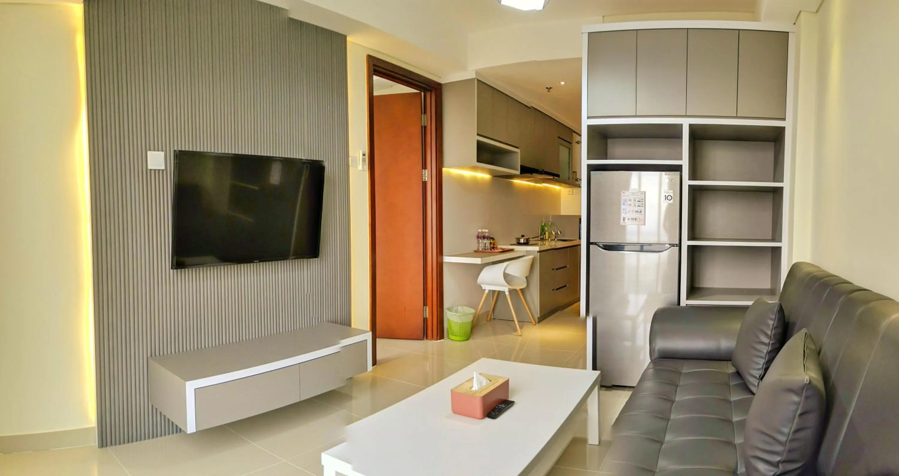 Lovina 3007 at Pollux Meisterstadt