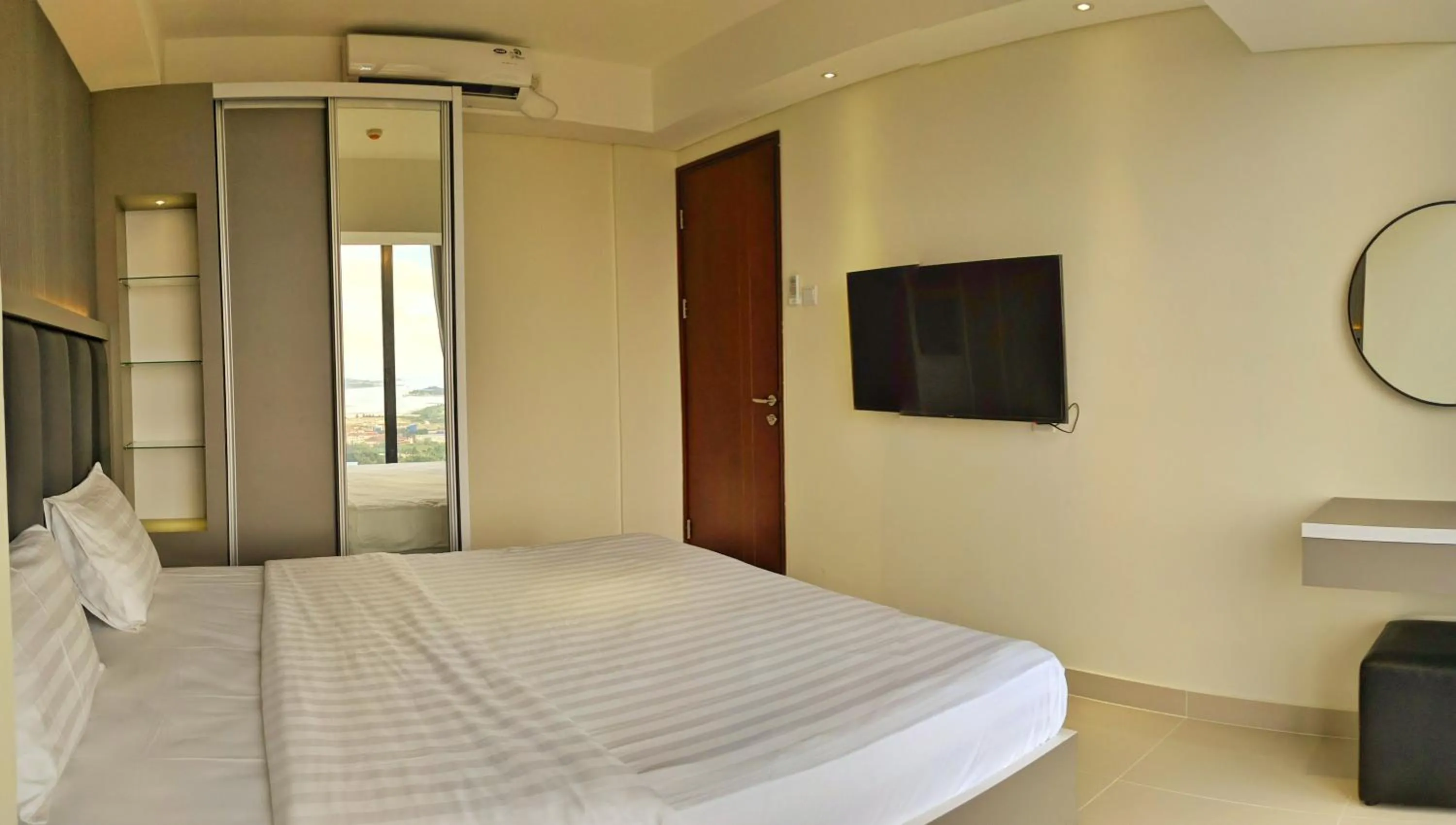 Bed in Lovina 3007 at Pollux Meisterstadt