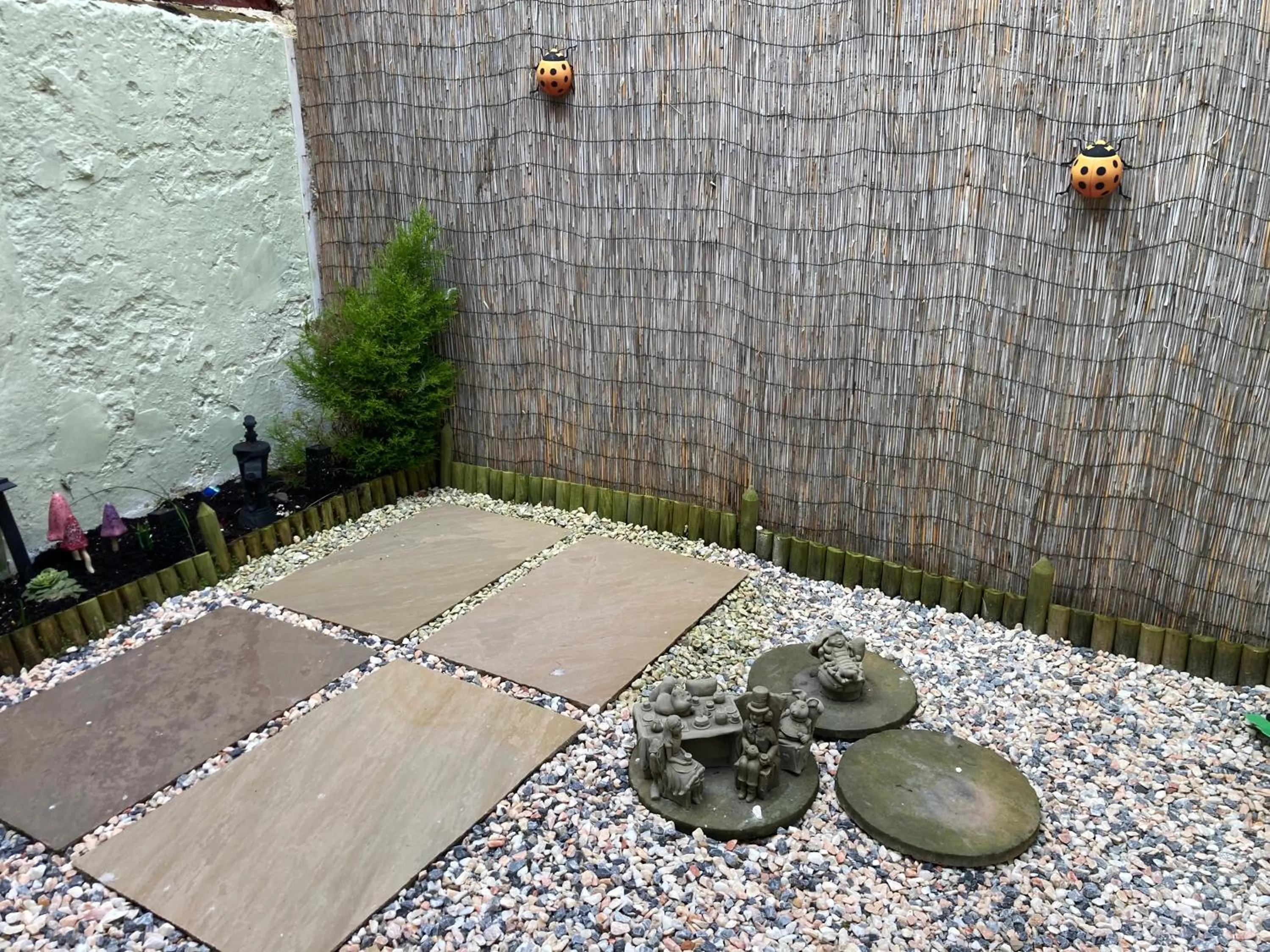Garden in Bedford House Retreat