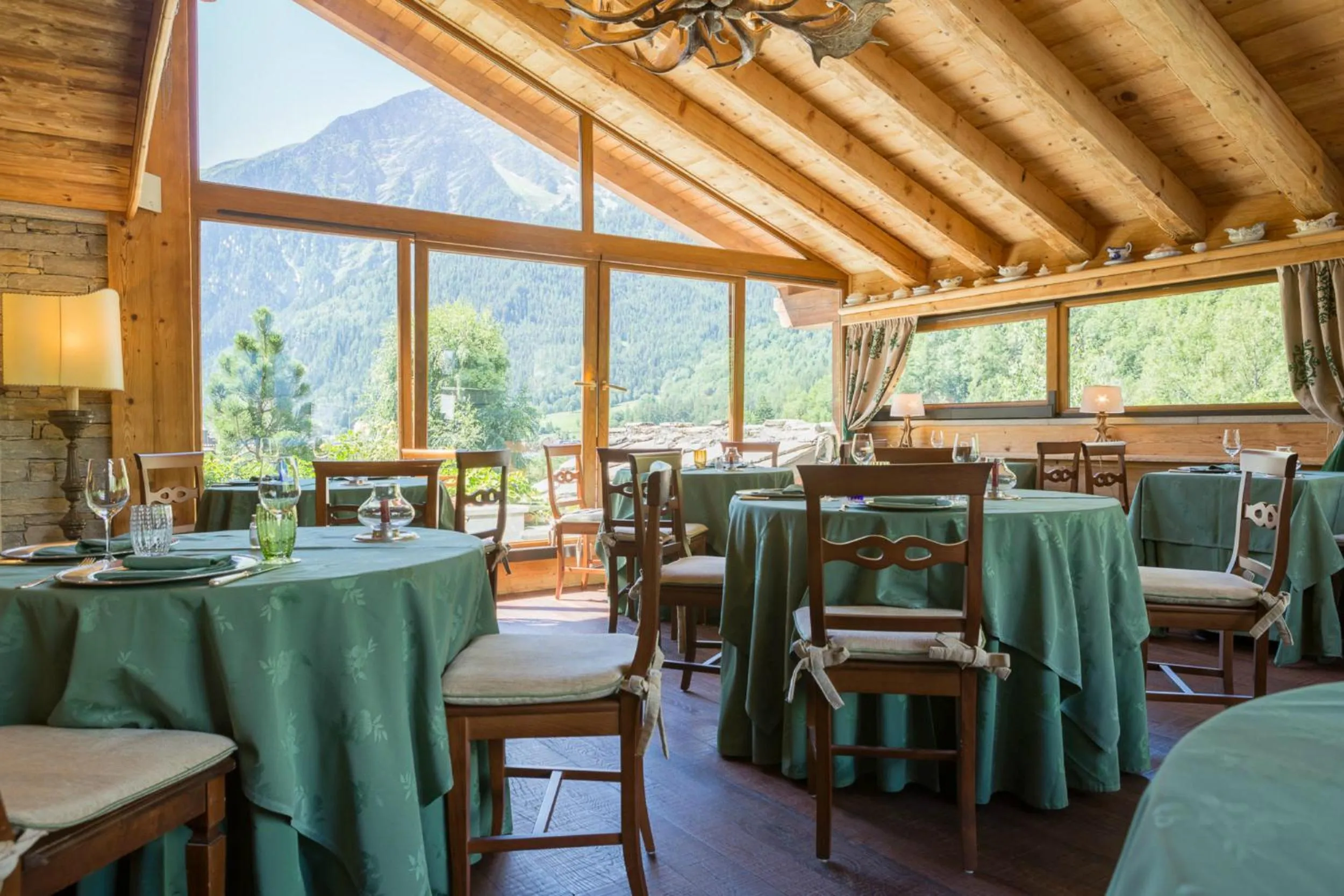 Restaurant/places to eat in Gran Baita Hotel & Wellness