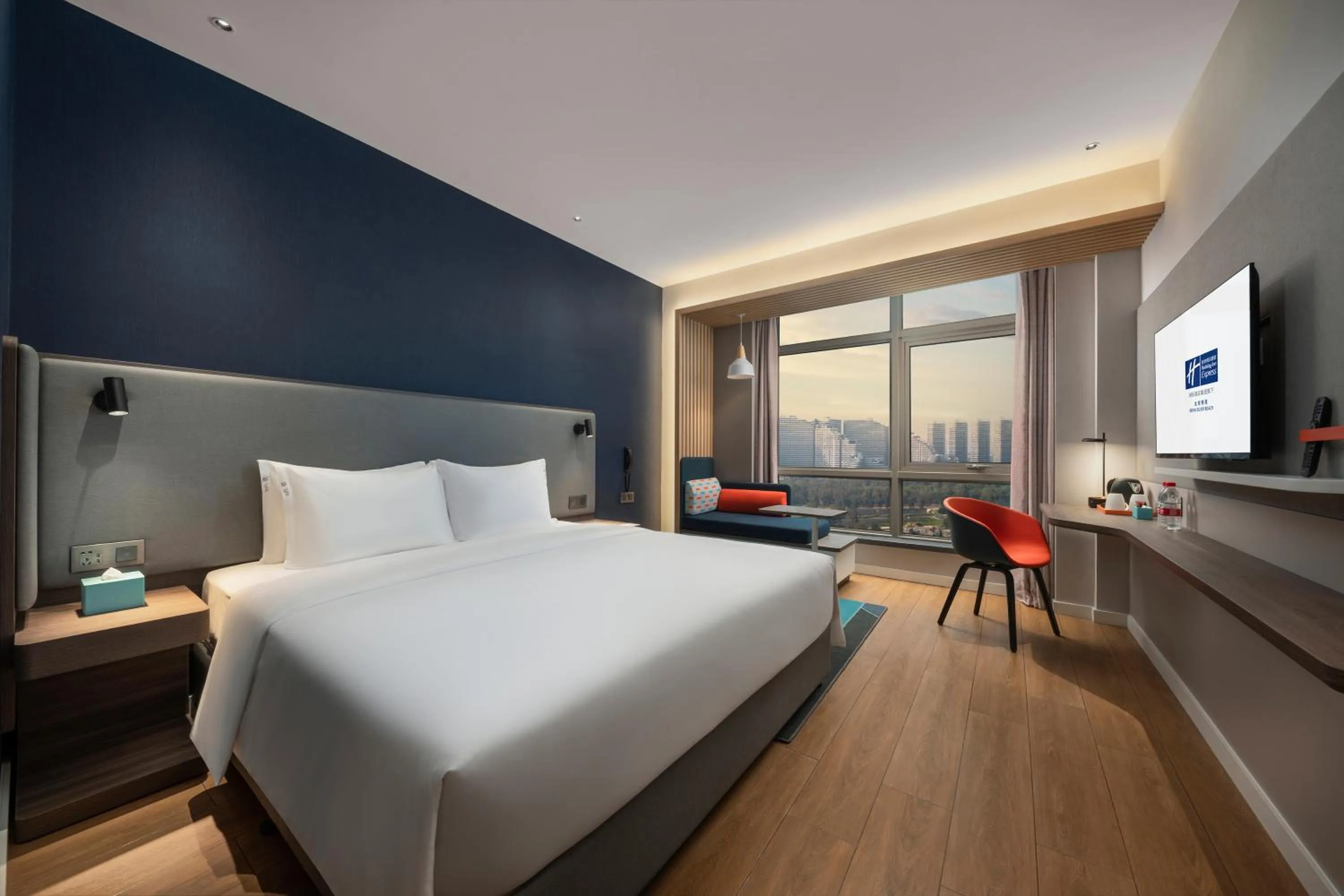 Bedroom, Bed in Holiday Inn Express Beihai Silver Beach by IHG