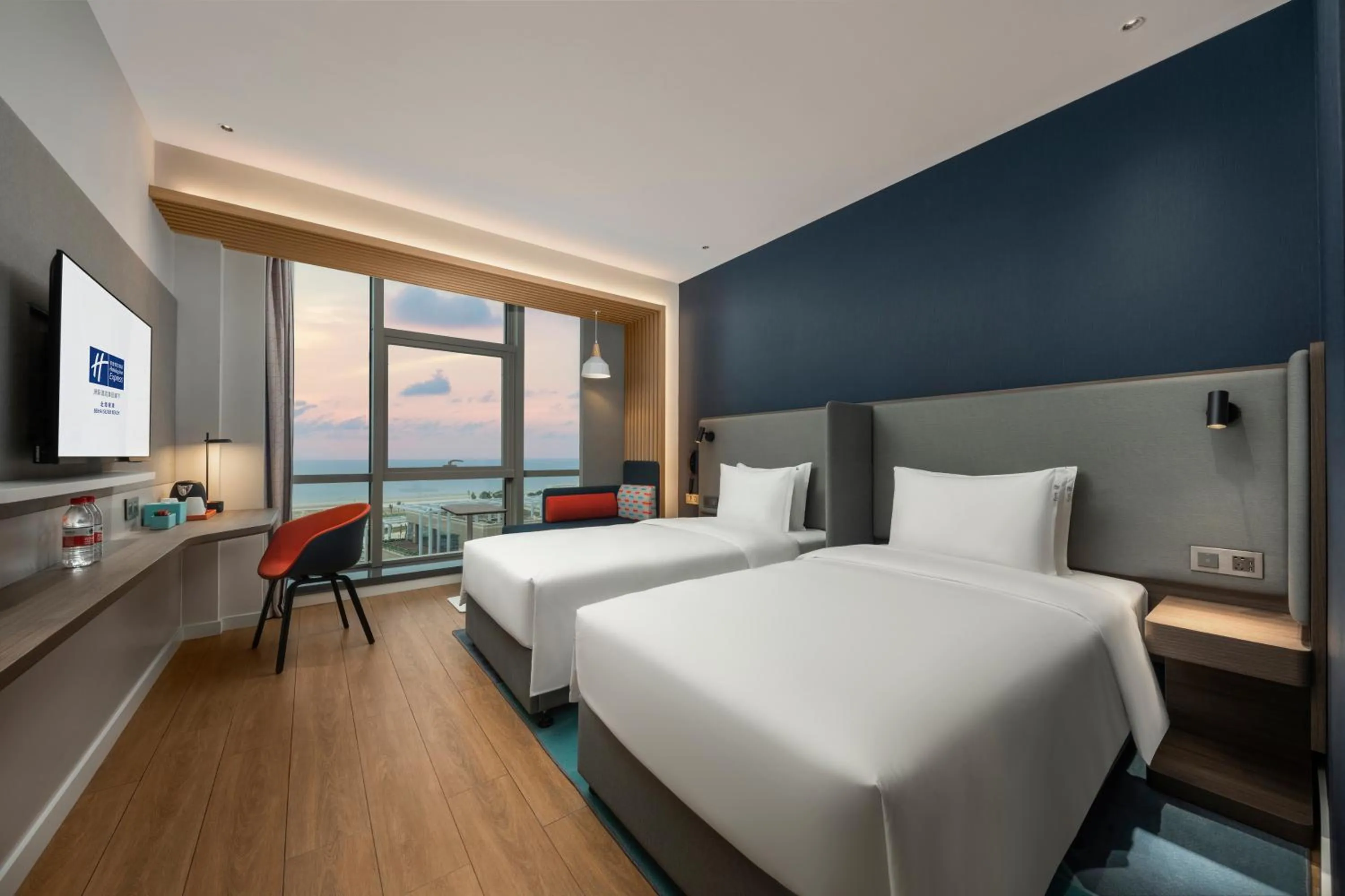 Bed in Holiday Inn Express Beihai Silver Beach by IHG