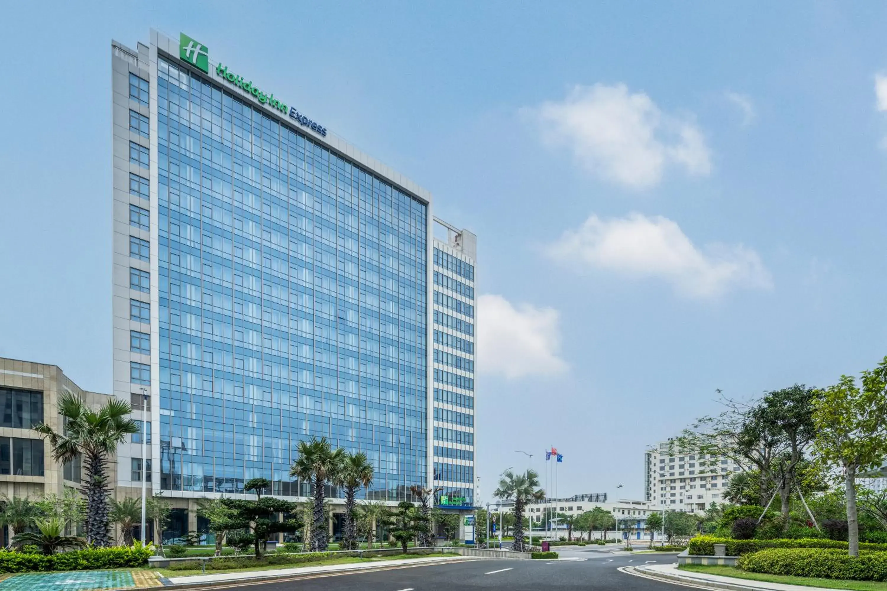 Holiday Inn Express Beihai Silver Beach by IHG Holiday Inn Express Beihai Silver Beach by IHG