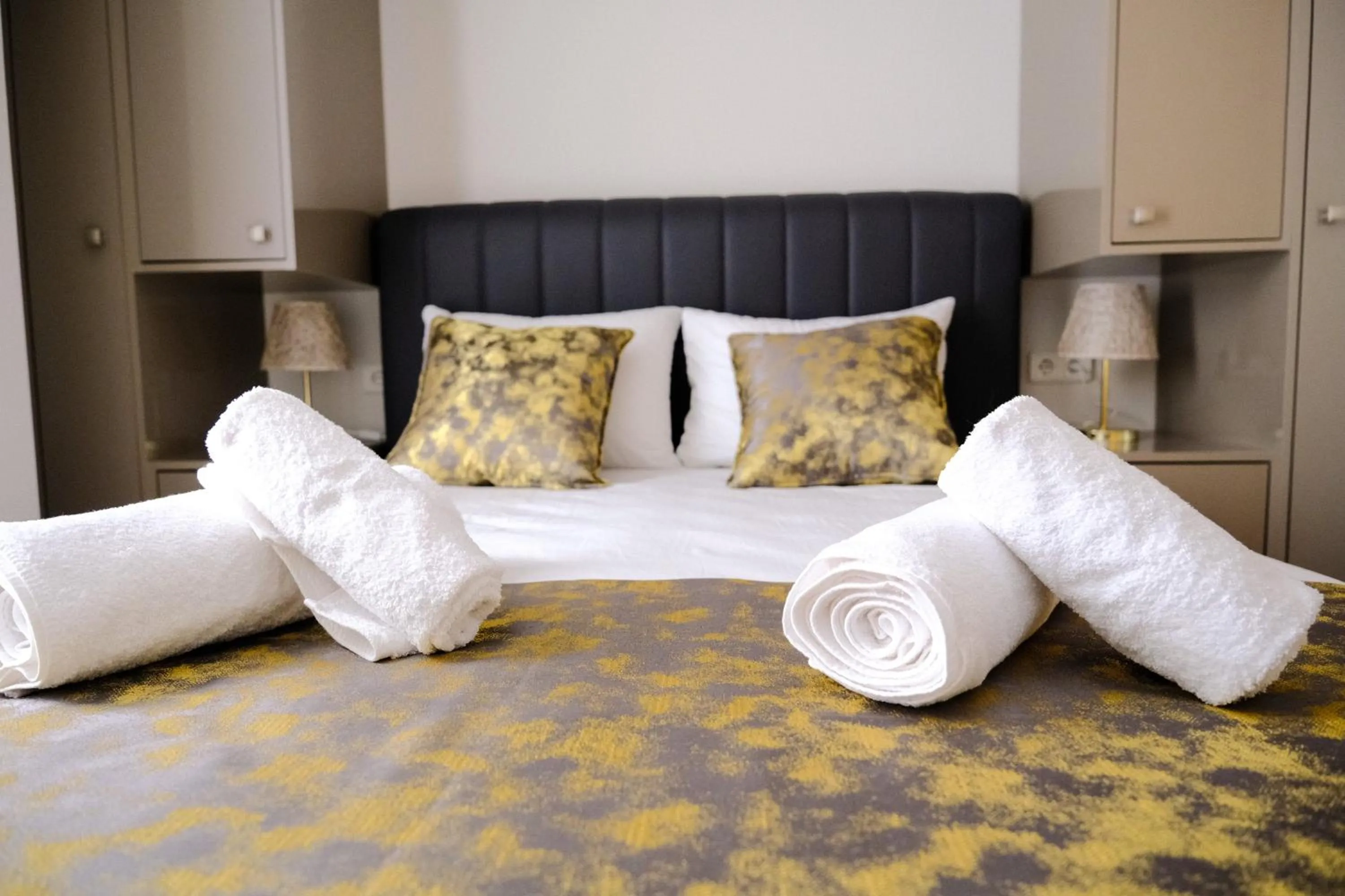 Bed in Ozgur City Residence