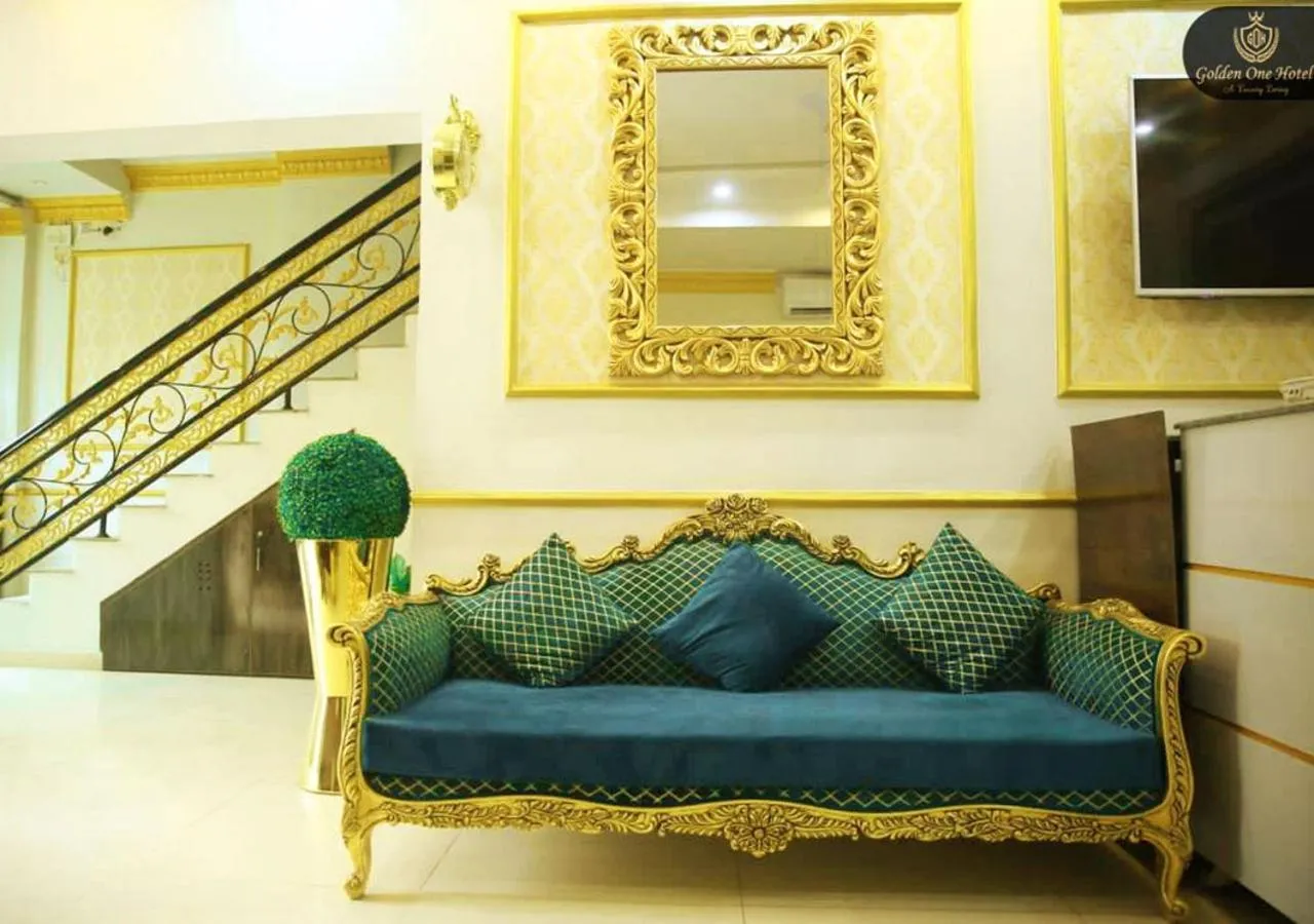 Seating area in Golden One Hotel
