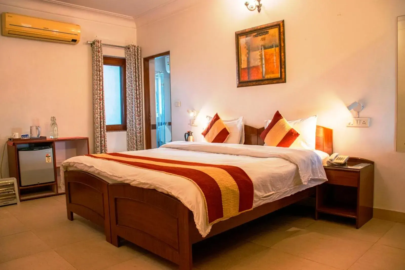 Superior Double or Twin Room with Terrace - single occupancy in Girisadan - A City Centre Boutique Hotel Superior Double or Twin Room with Terrace - single occupancy in Girisadan - A City Centre Boutique Hotel