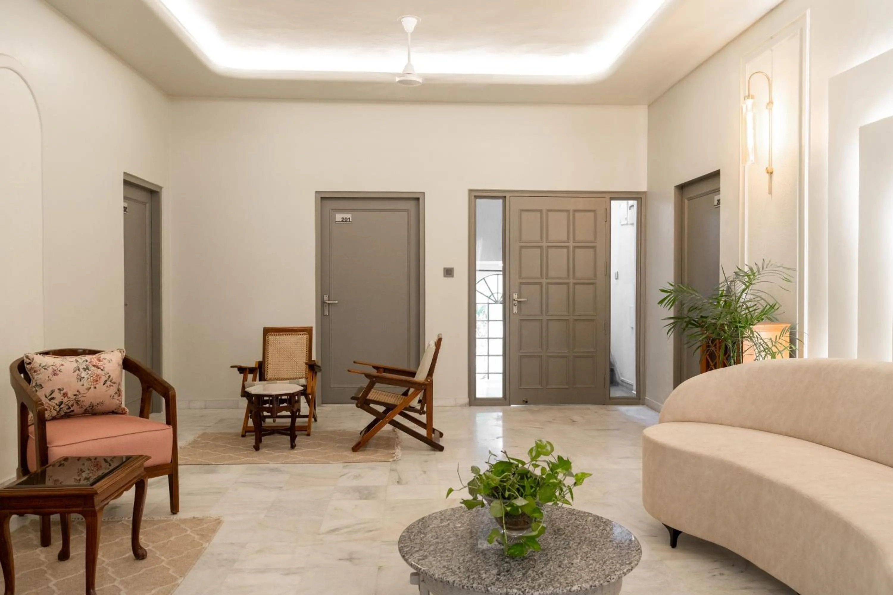 Lobby or reception in Girisadan - A City Centre Boutique Hotel