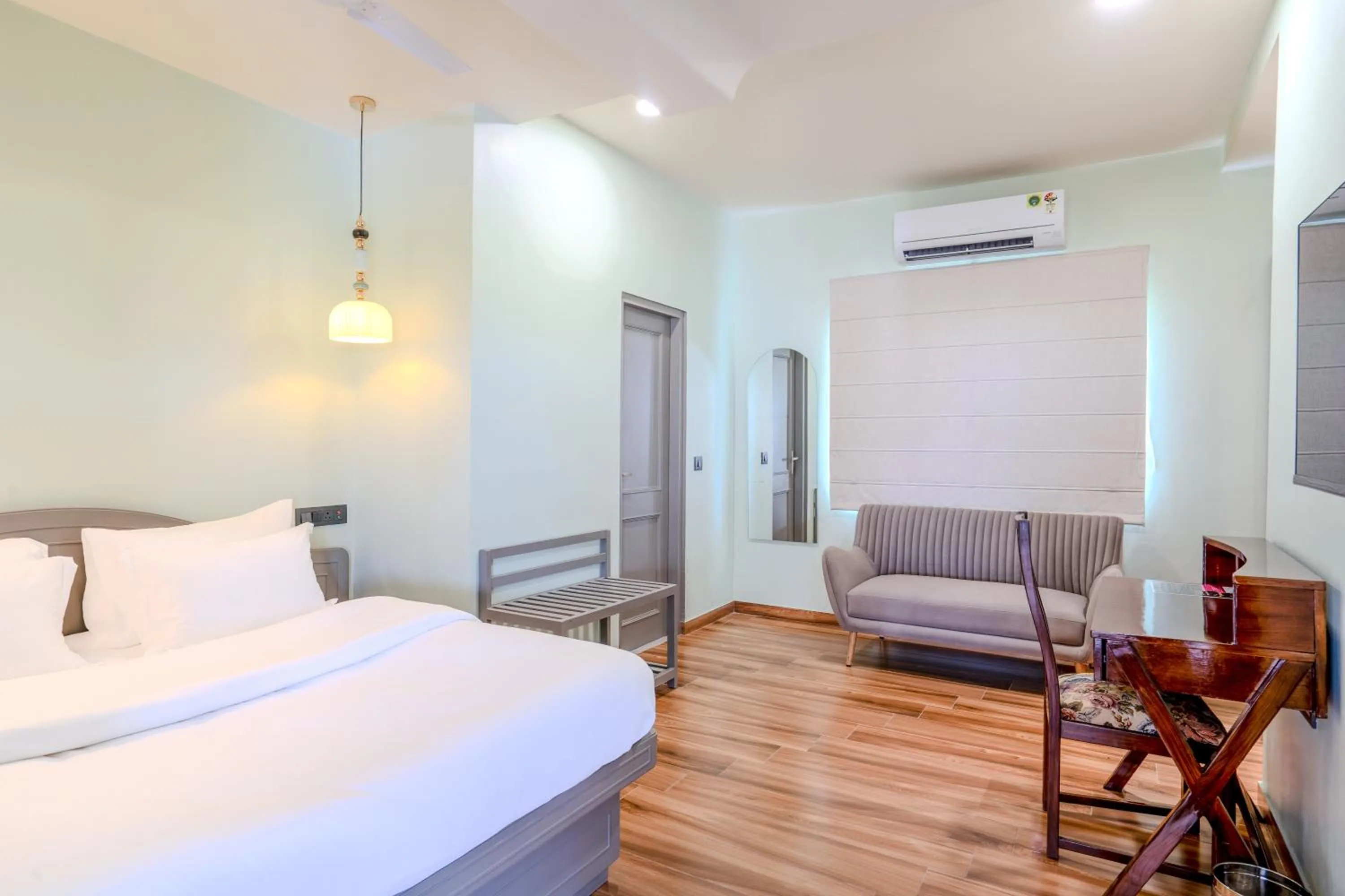 Bedroom, Bed in Girisadan - A City Centre Boutique Hotel