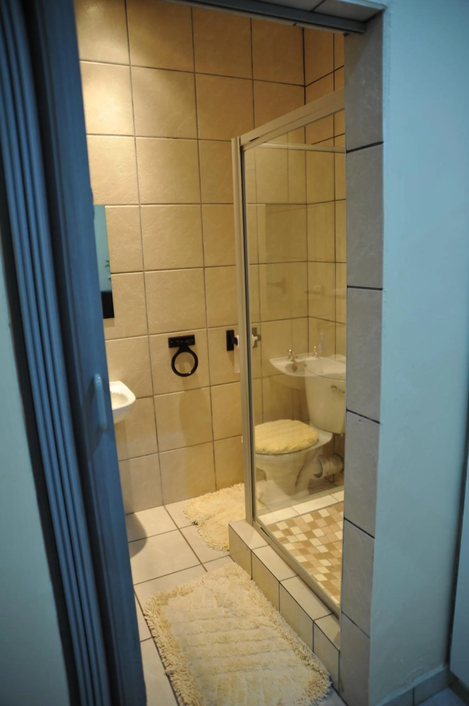 Bathroom in The Norwegian Lodge