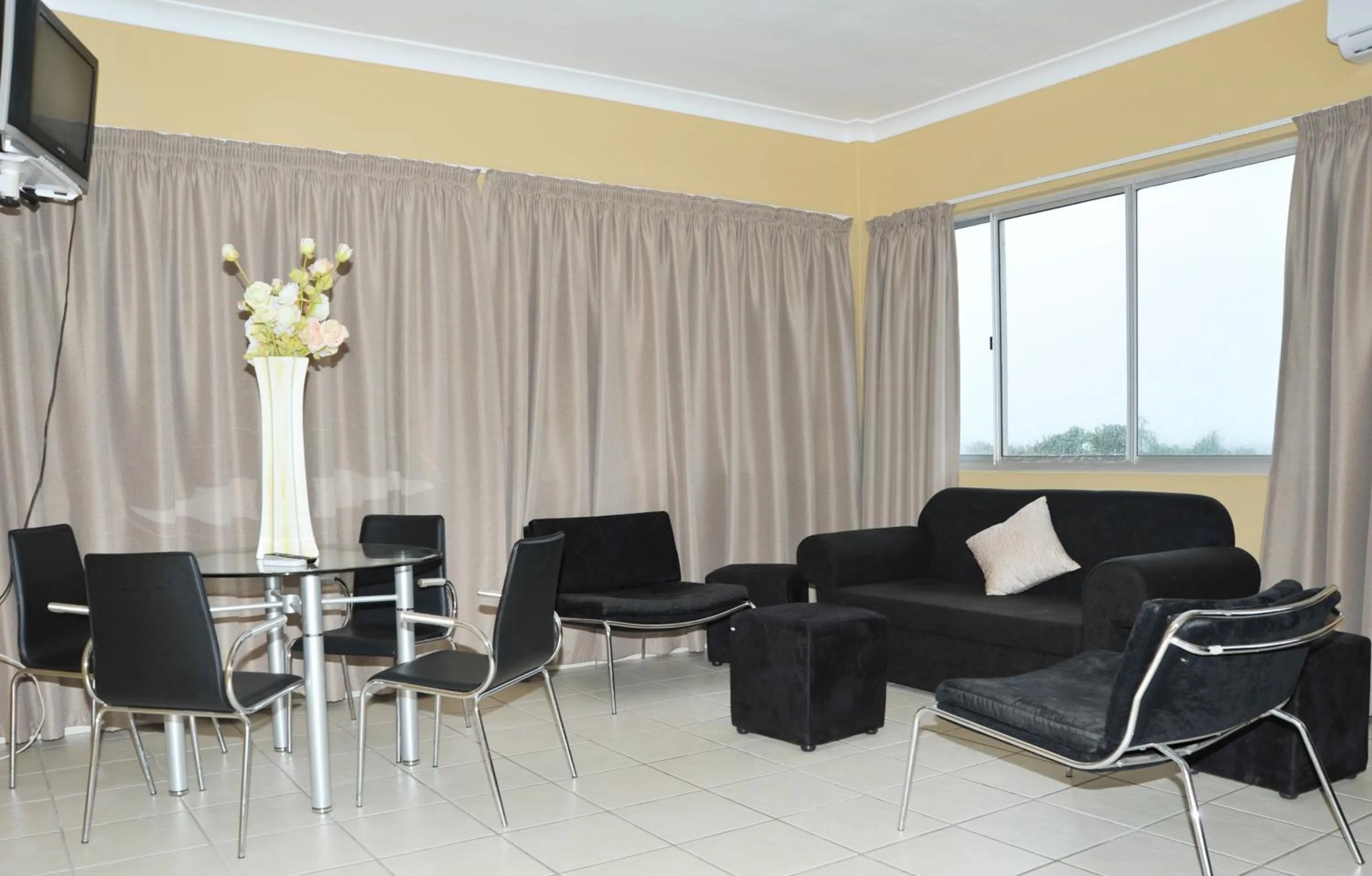 Coffee/tea facilities in The Norwegian Lodge