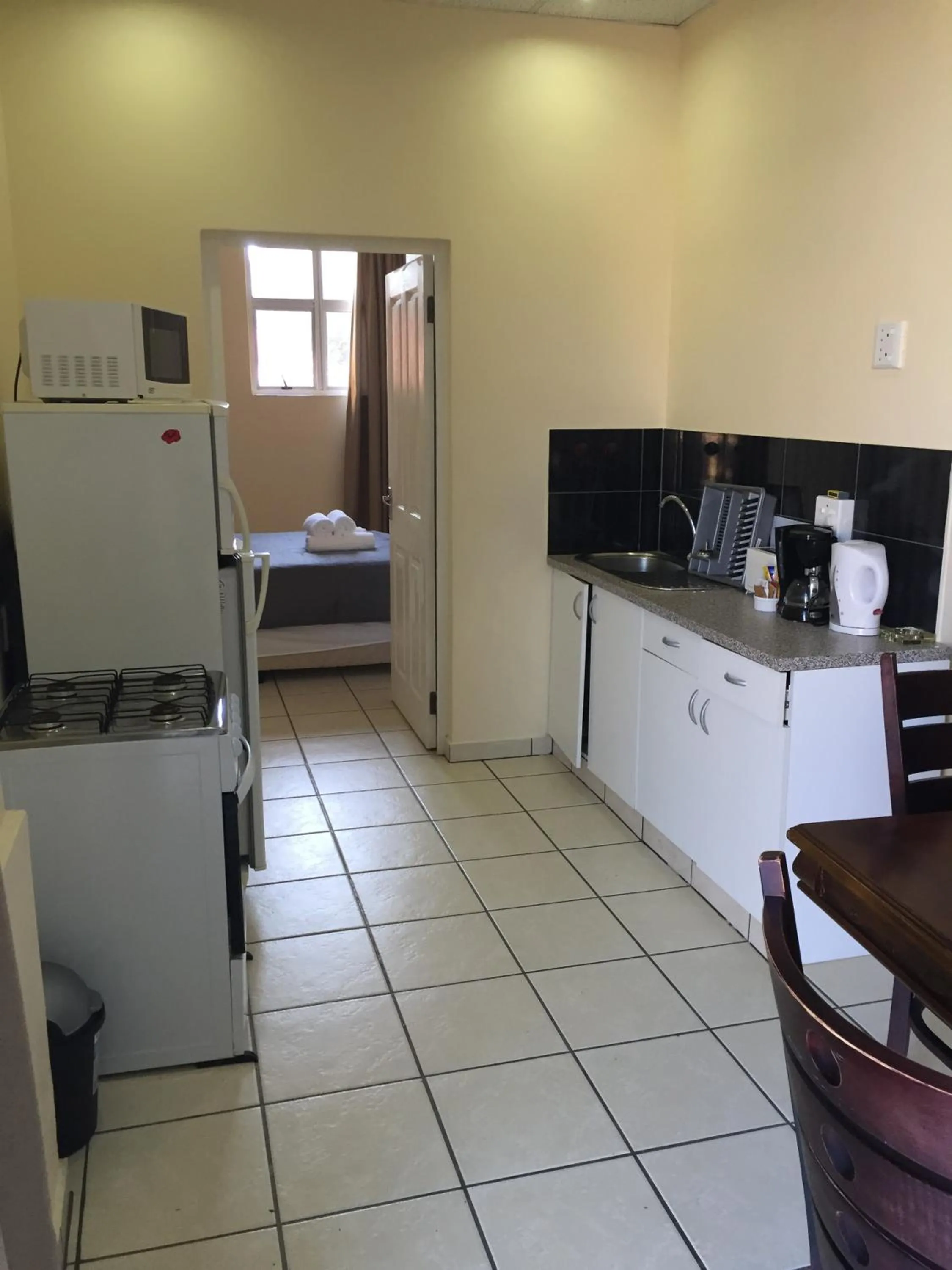 Coffee/tea facilities, Bed in The Norwegian Lodge