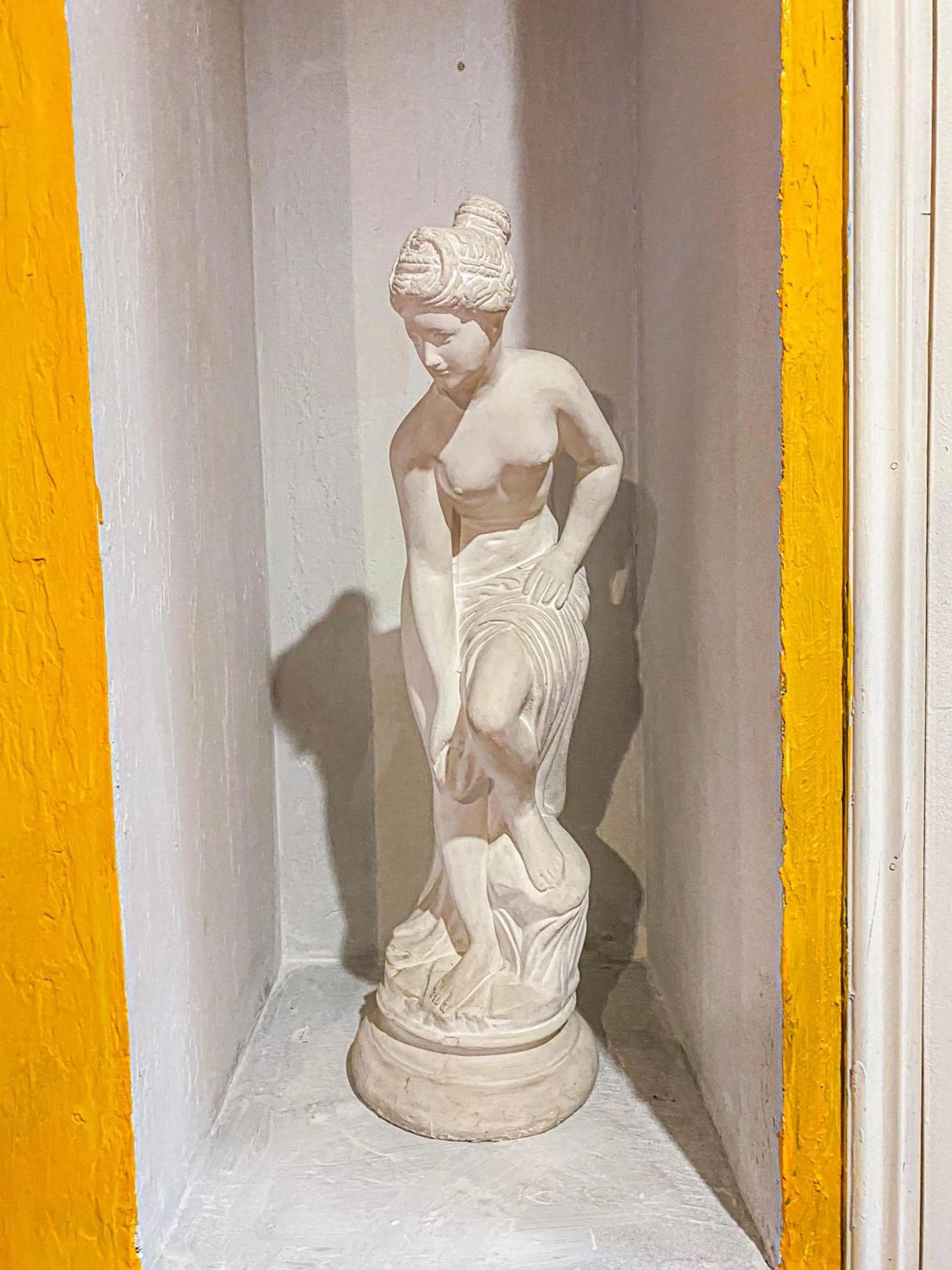 Decorative detail in Hotel Londres La Serena