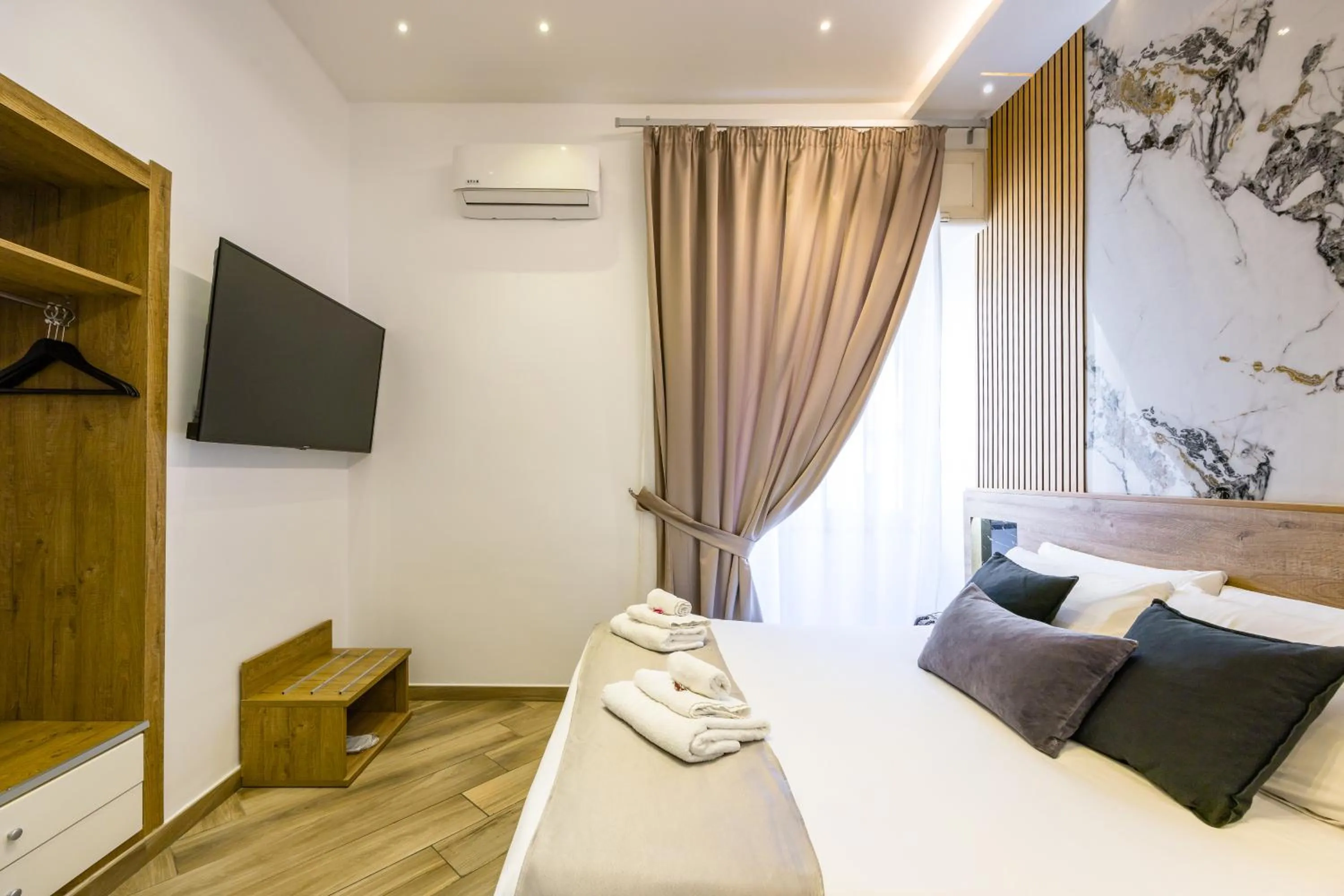 Bed in Hotel Bella Napoli