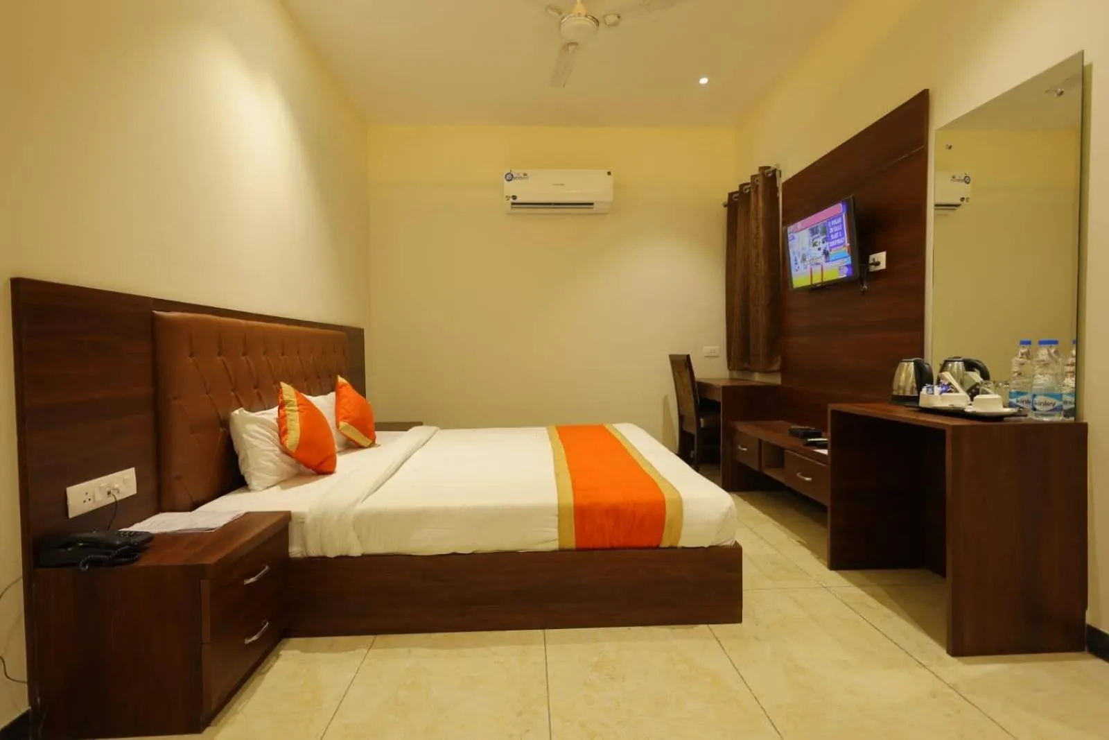 Bed in The Grand Tree Hotel