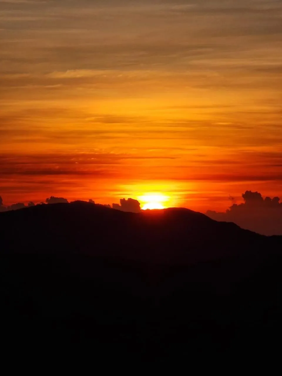 Sunrise in Delhousie Hotel