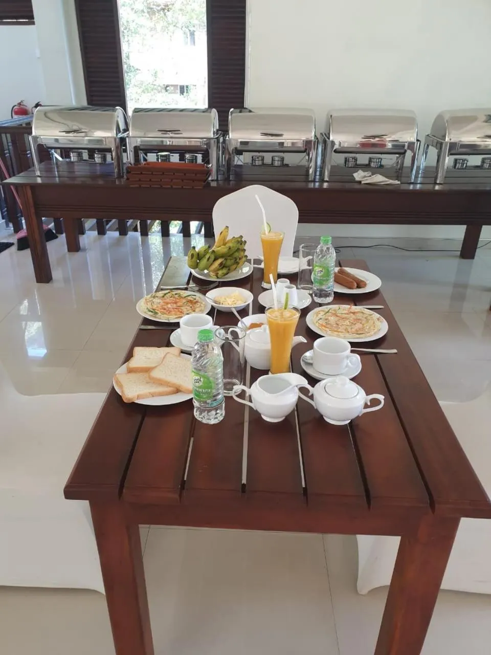 Breakfast in Delhousie Hotel