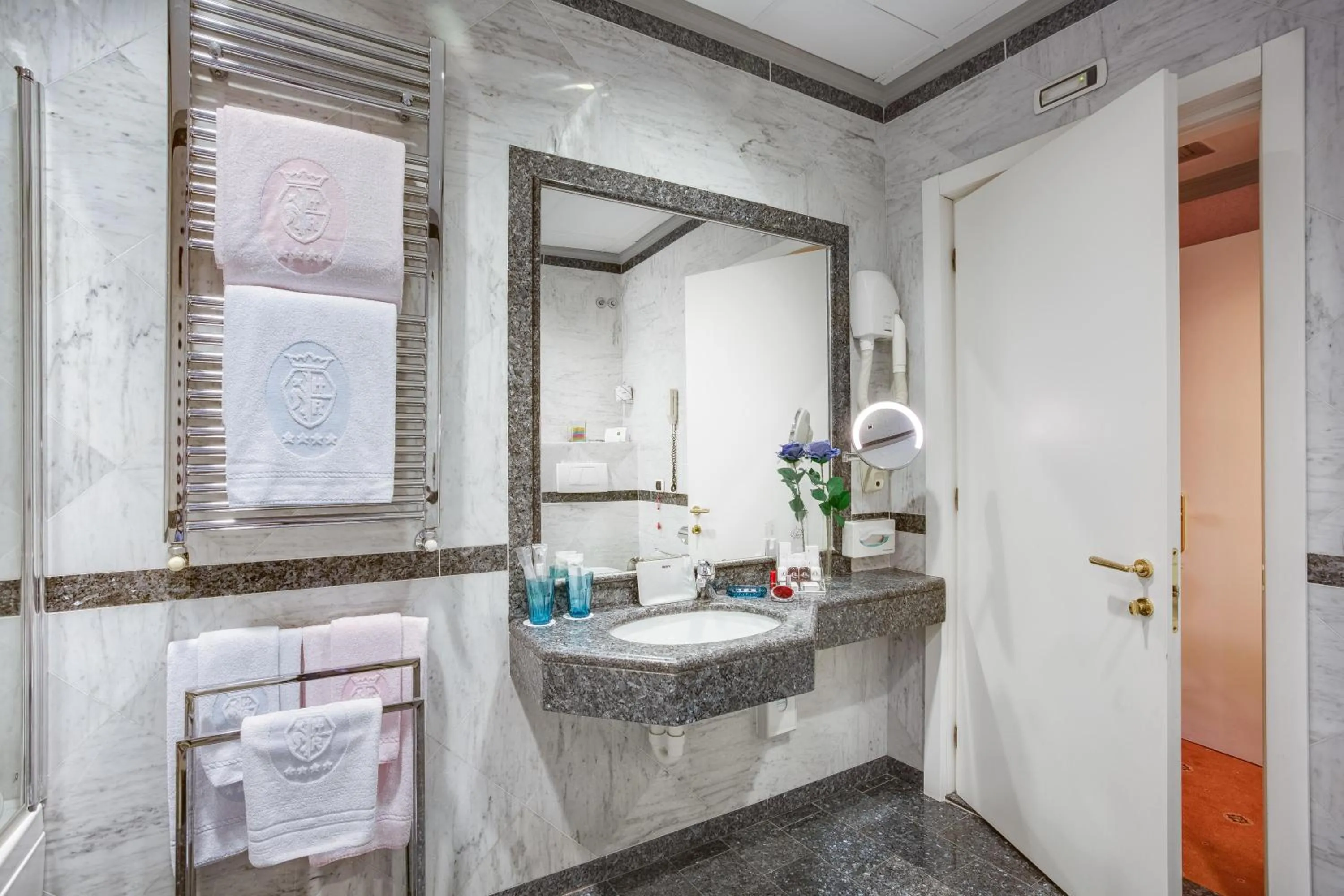 Bathroom in Rivoli Boutique Hotel