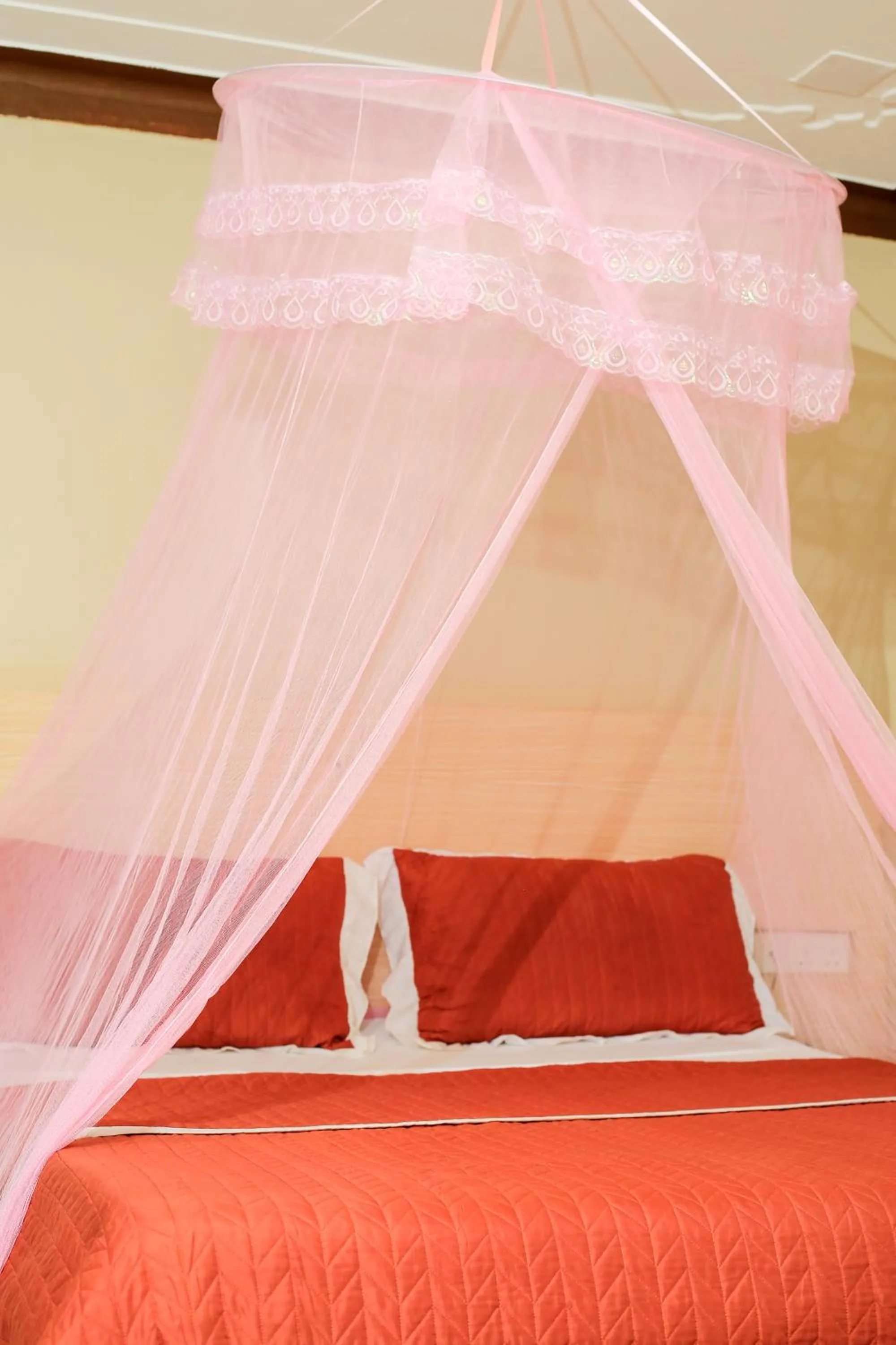 Bed in Triple Tee Gardens & Accomodation