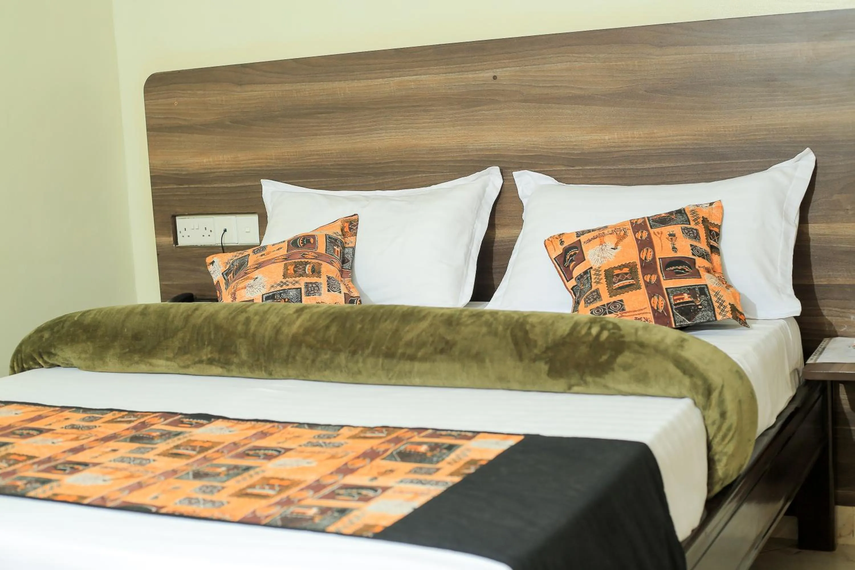 Bed in Triple Tee Gardens & Accomodation