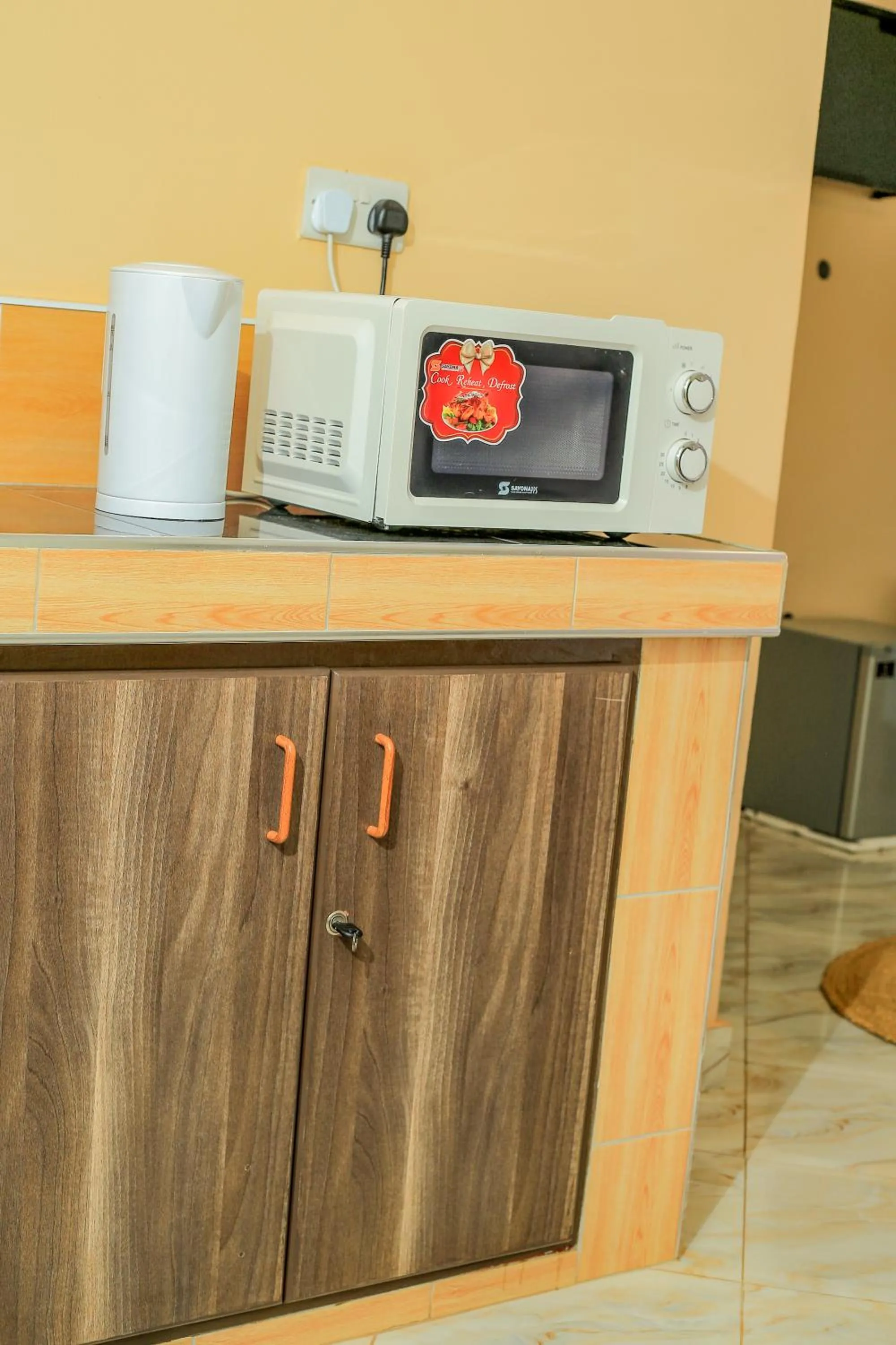 Kitchen or kitchenette in Triple Tee Gardens & Accomodation